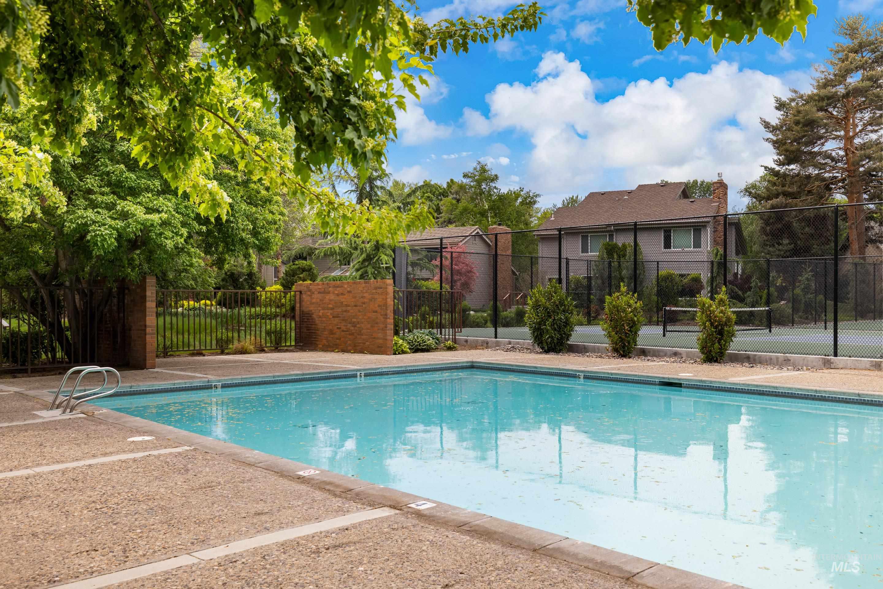 1954 S Wood Duck Lane