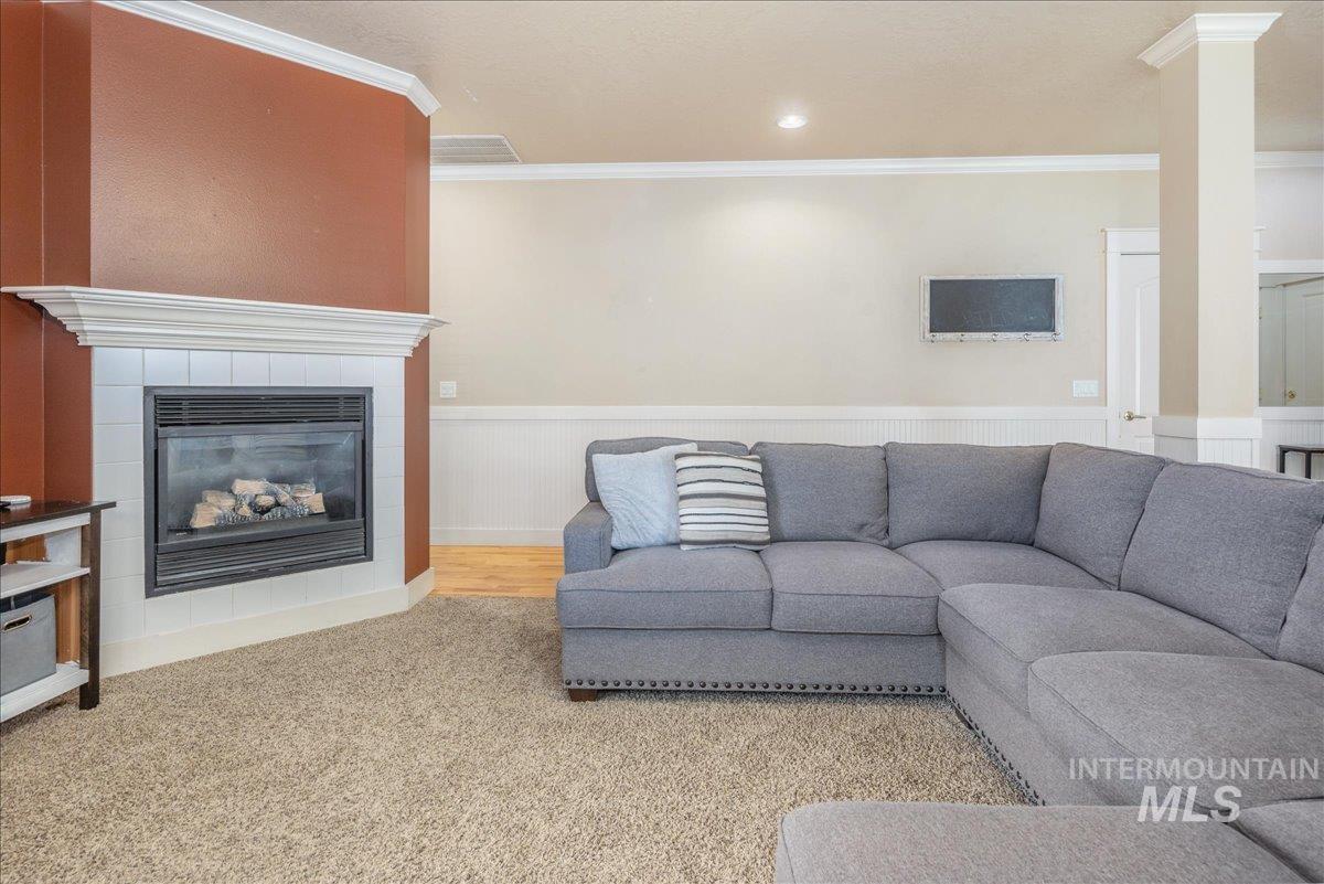 2316 E Clifton Drive