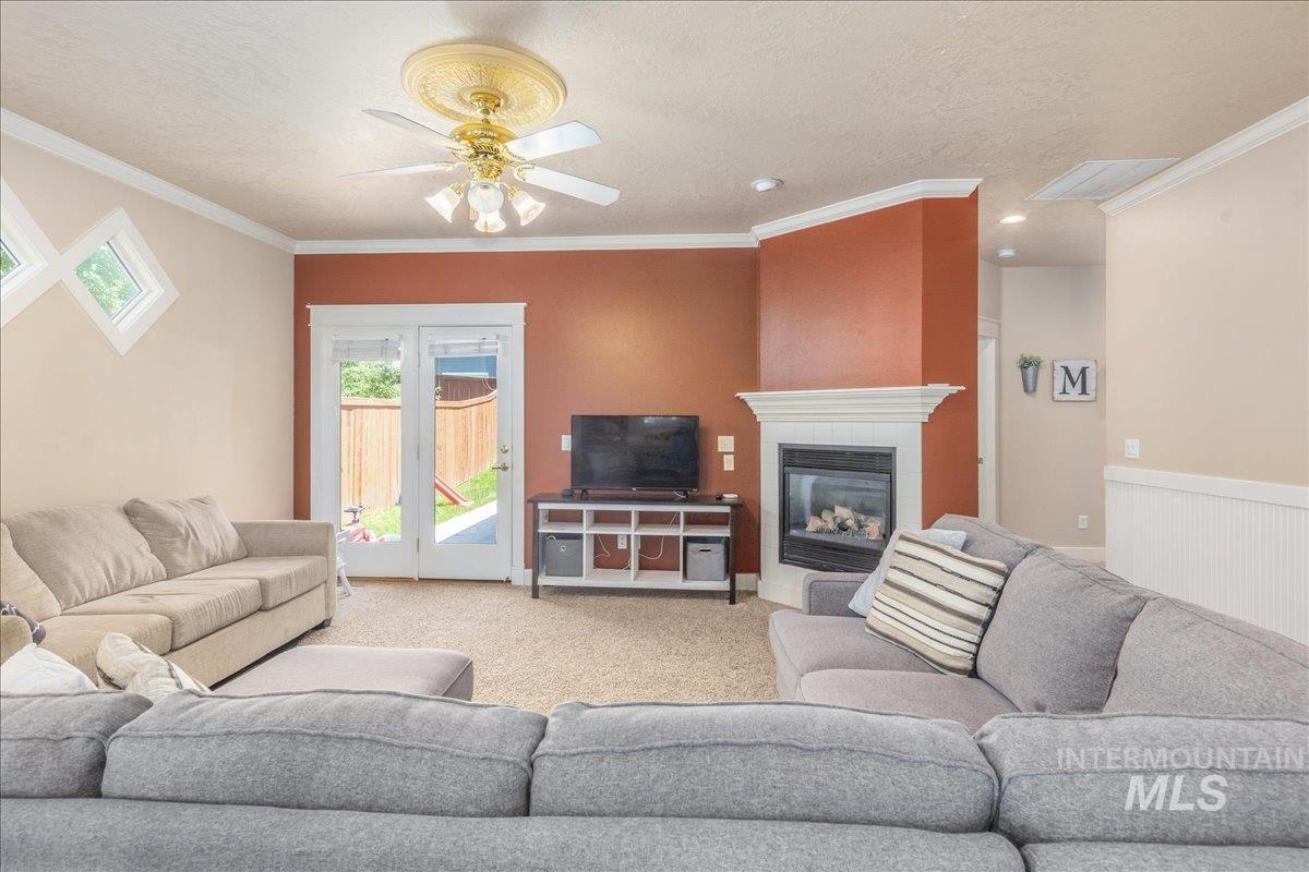 2316 E Clifton Drive