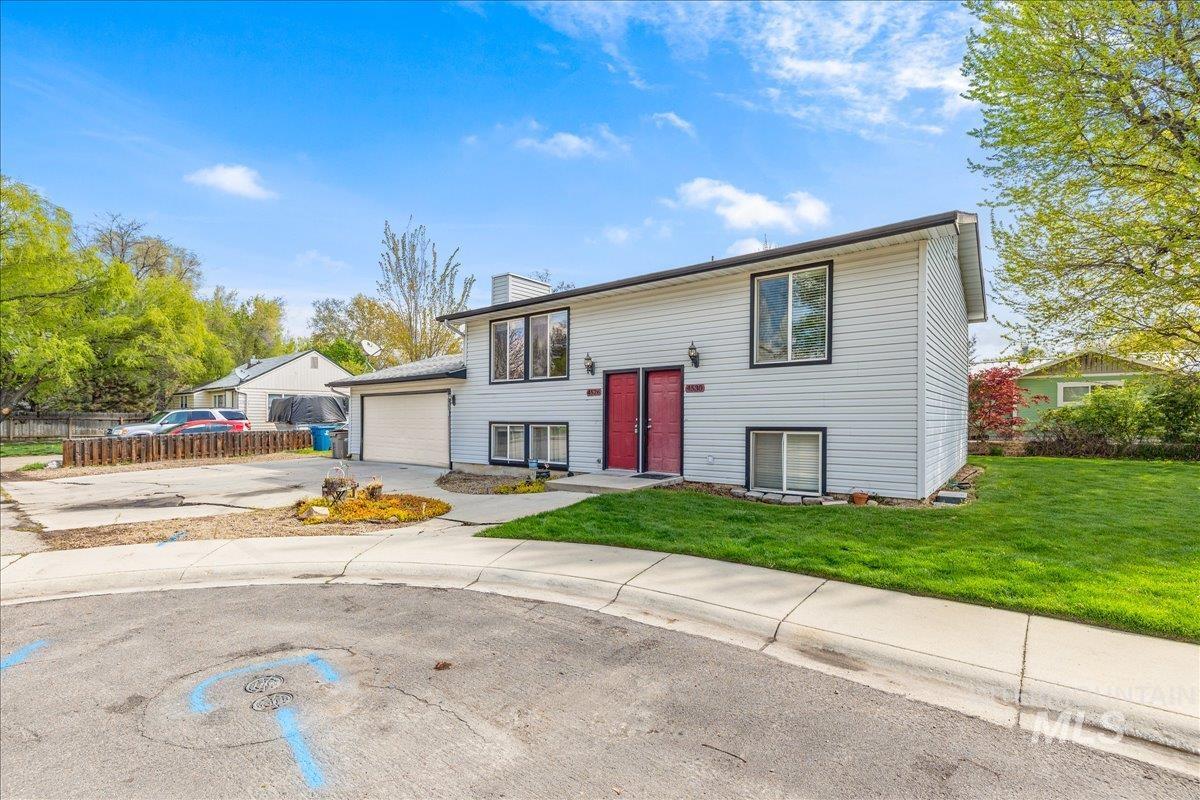4530 W Tabitha St