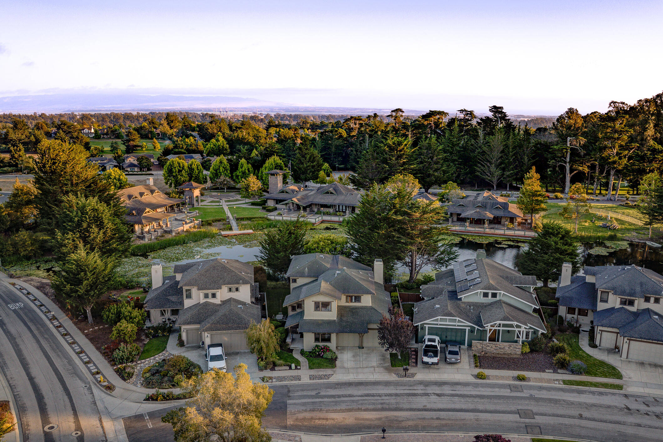 2303 Sanderling Court