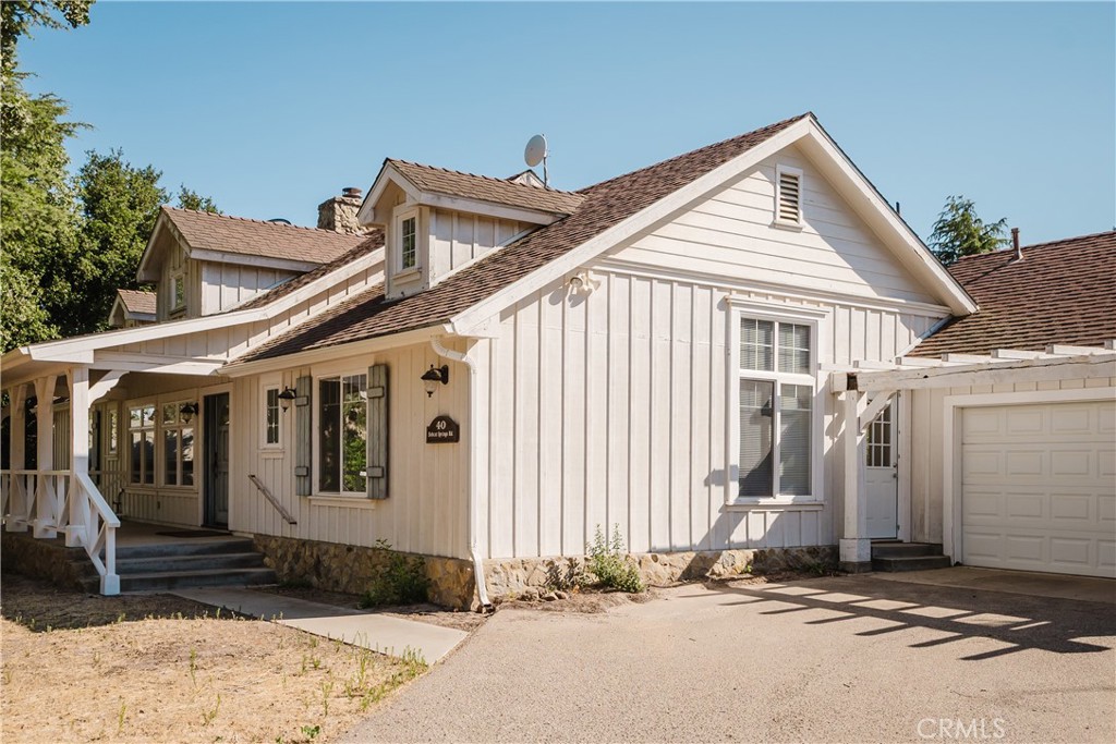 40 Bobcat Springs Road