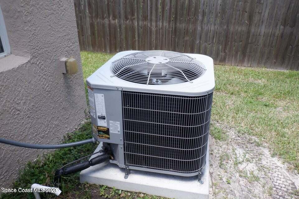 859 Delano Avenue NW