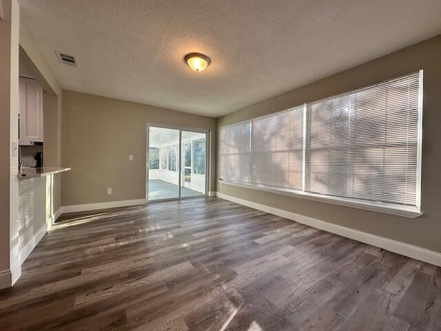 1814 Pontiac Circle N