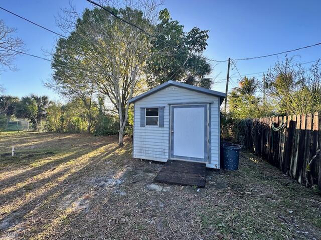 1814 Pontiac Circle N