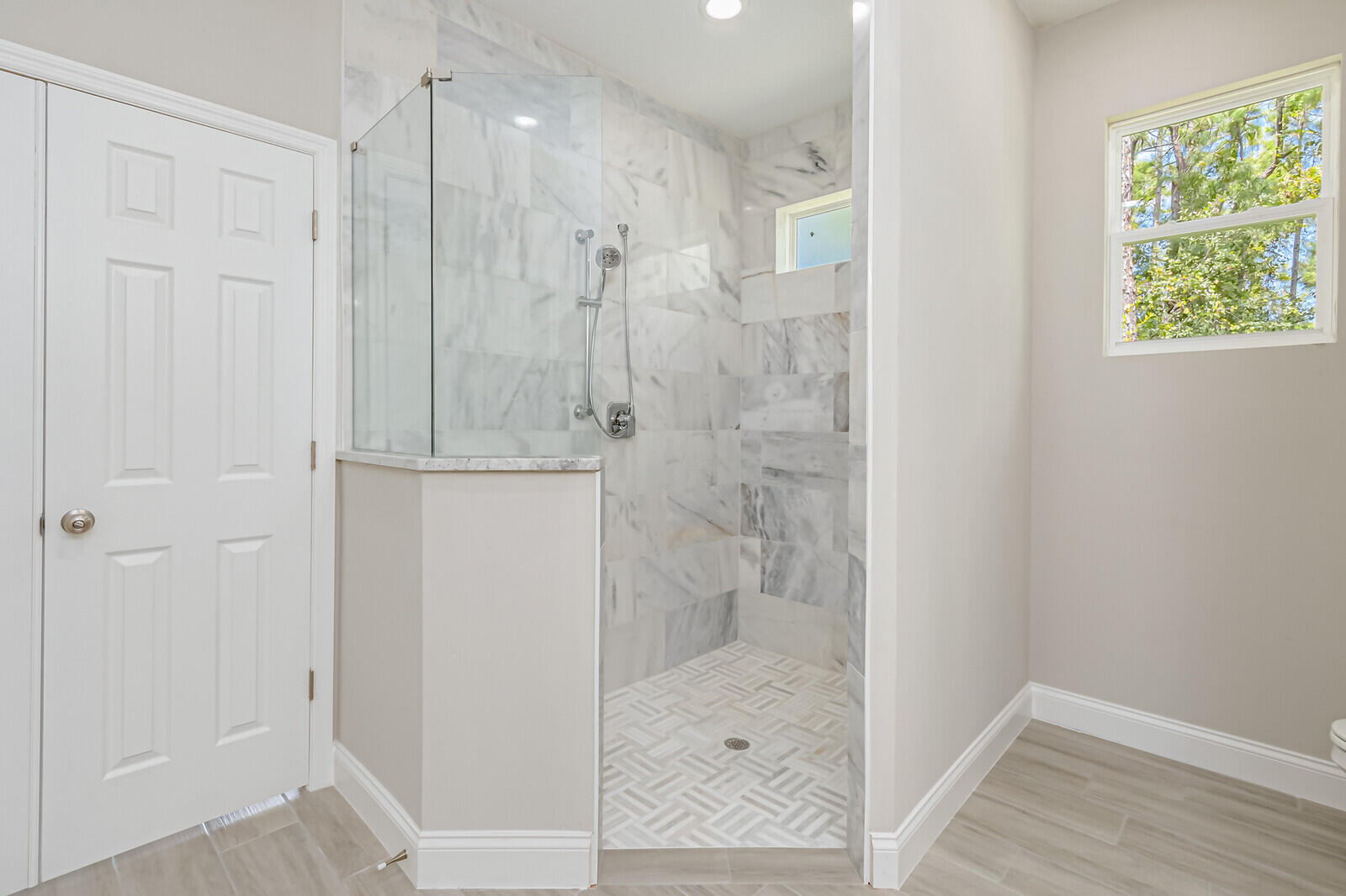 971 Dorchester Road NW