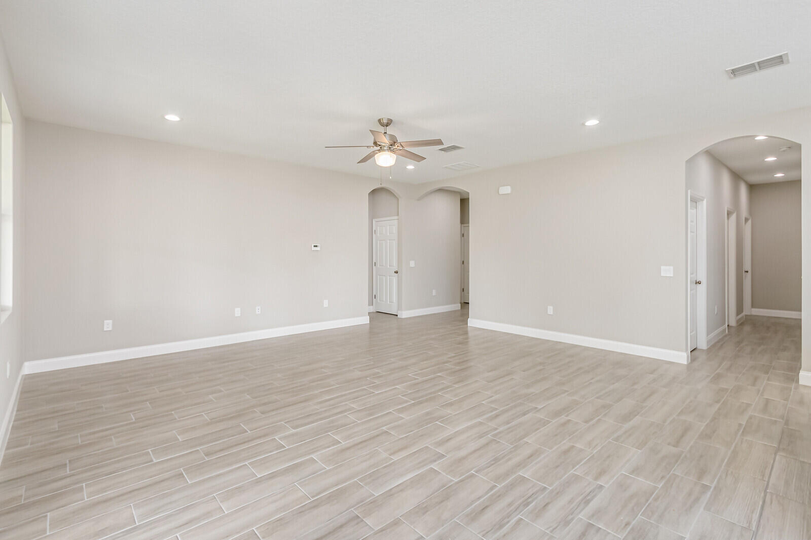 971 Dorchester Road NW