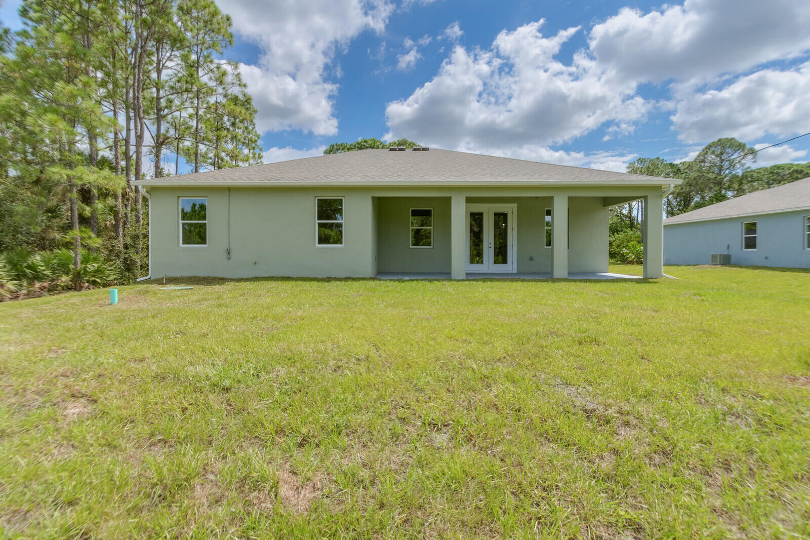 971 Dorchester Road NW