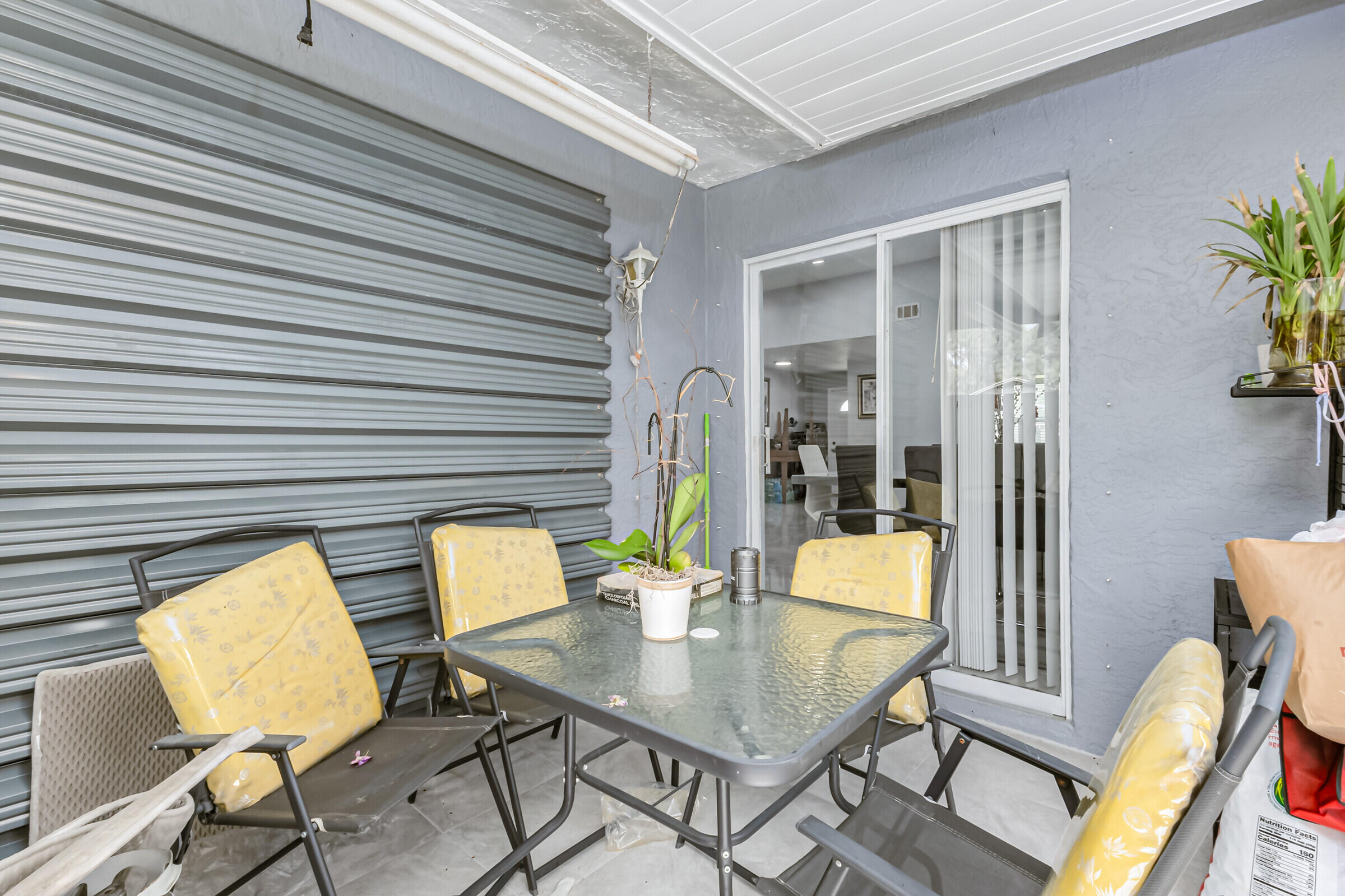 823 Beacon Street NW