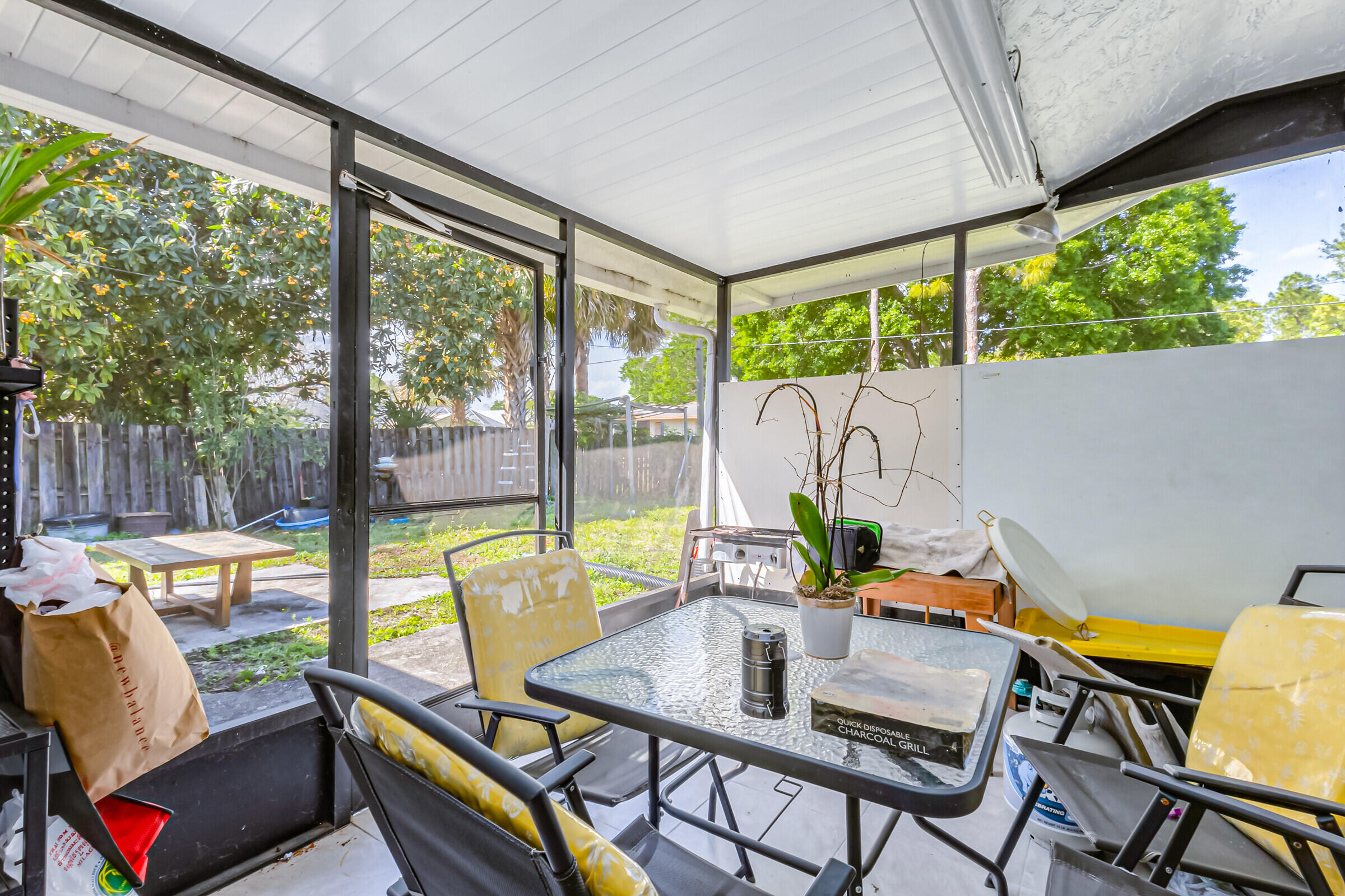 823 Beacon Street NW