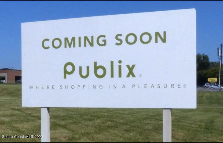 1834 Jayhawk Court NW