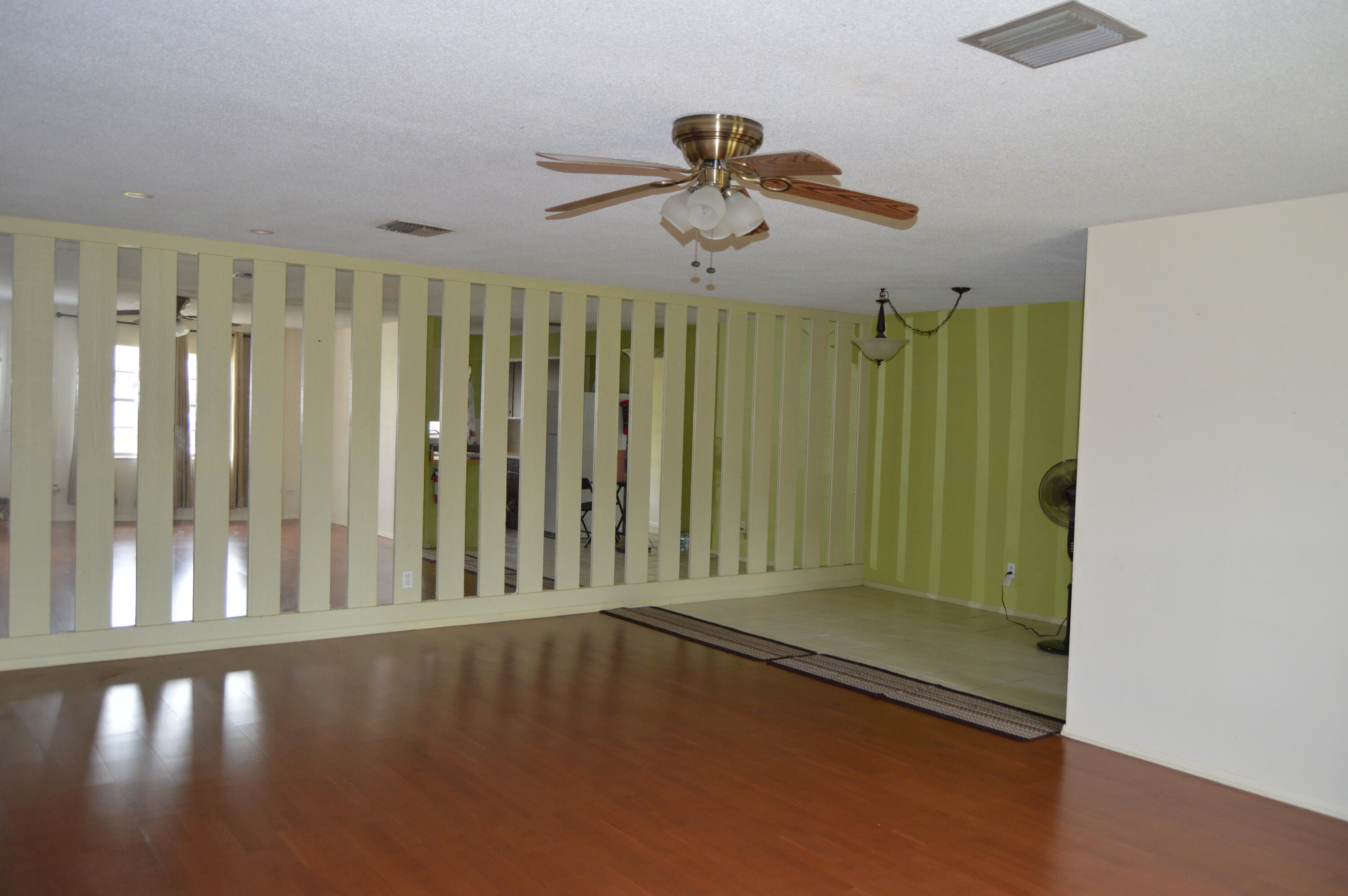 1108 Vineland Street