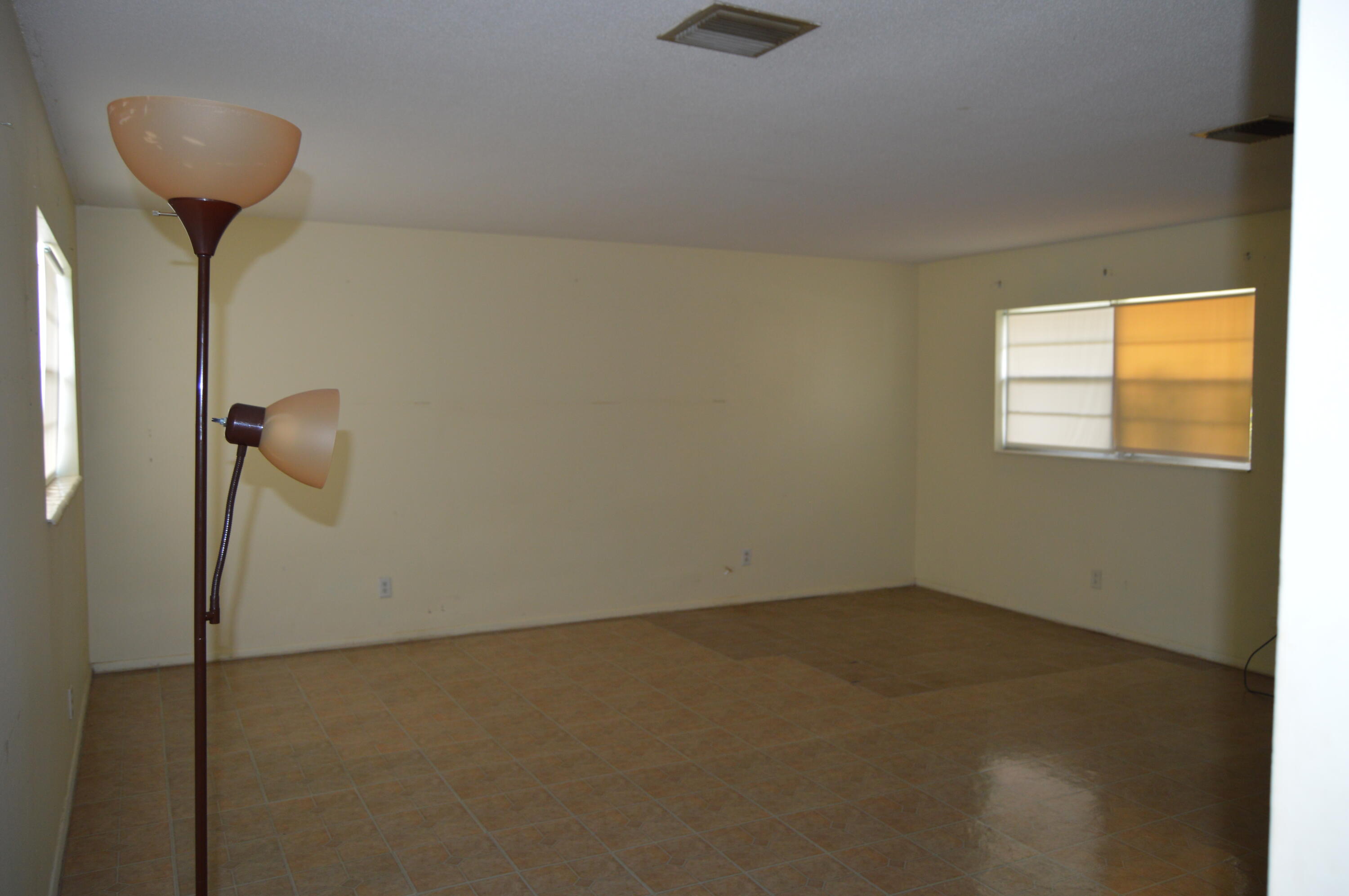 1108 Vineland Street