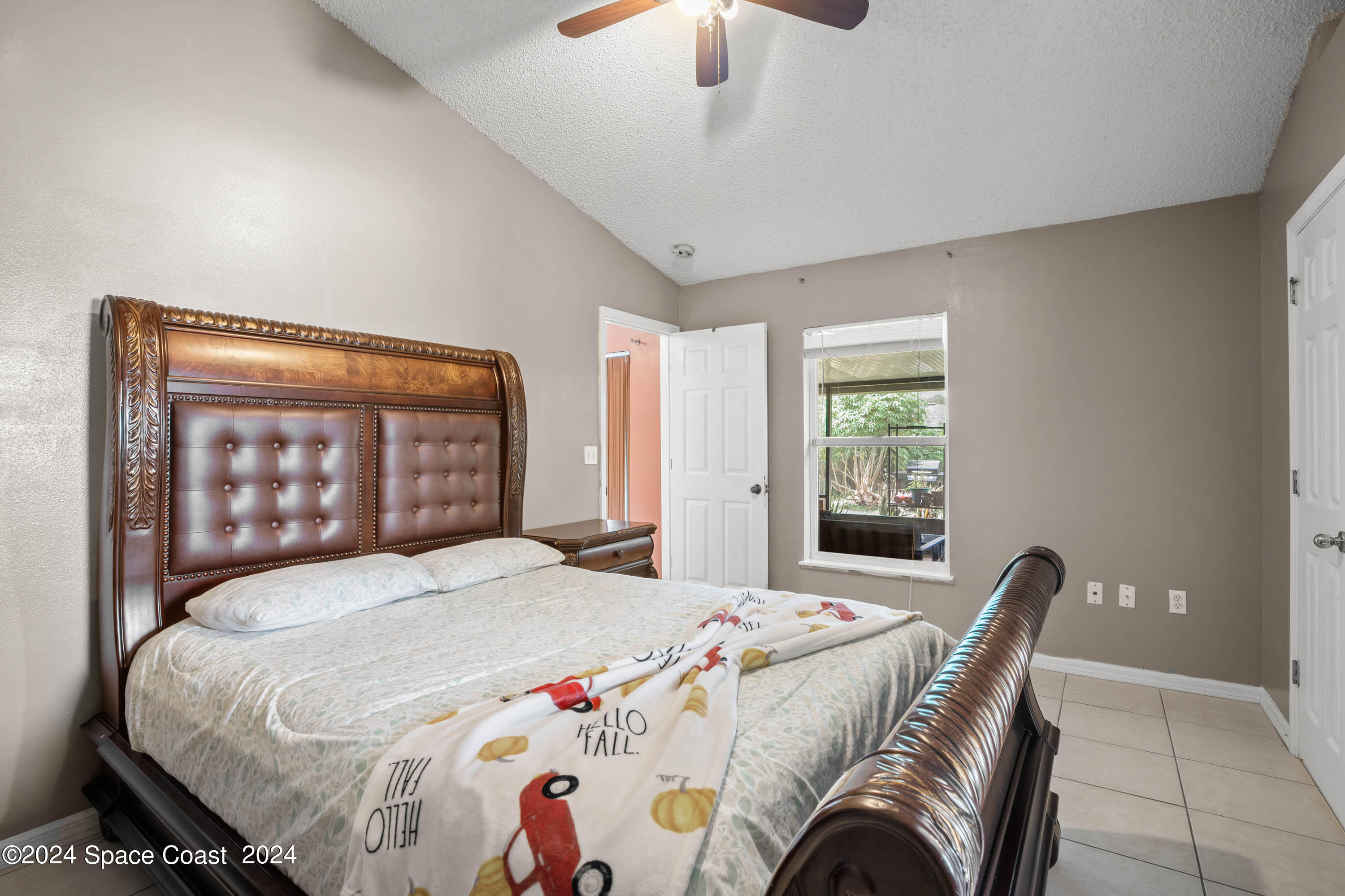 290 Gertrude Avenue SW