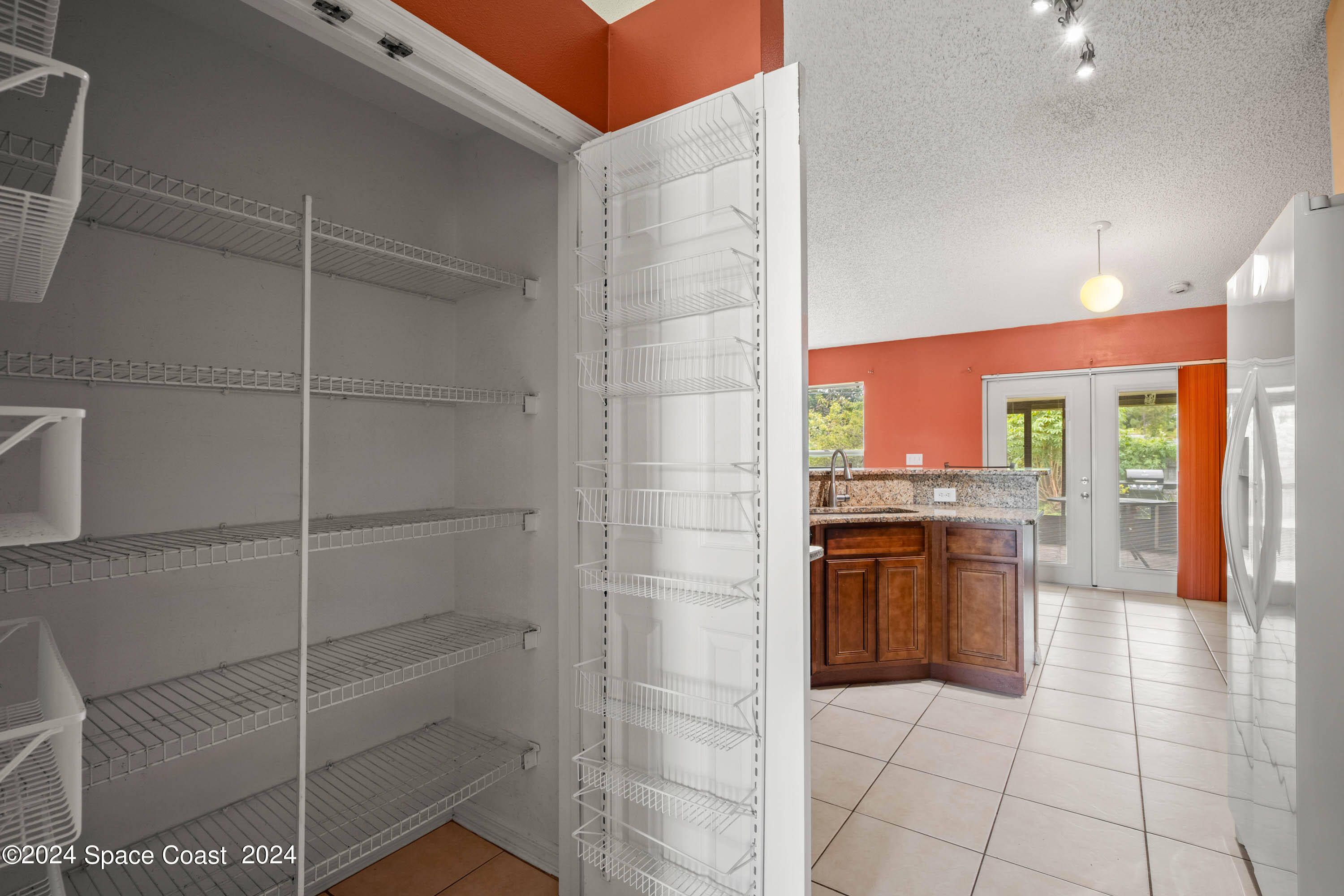 290 Gertrude Avenue SW