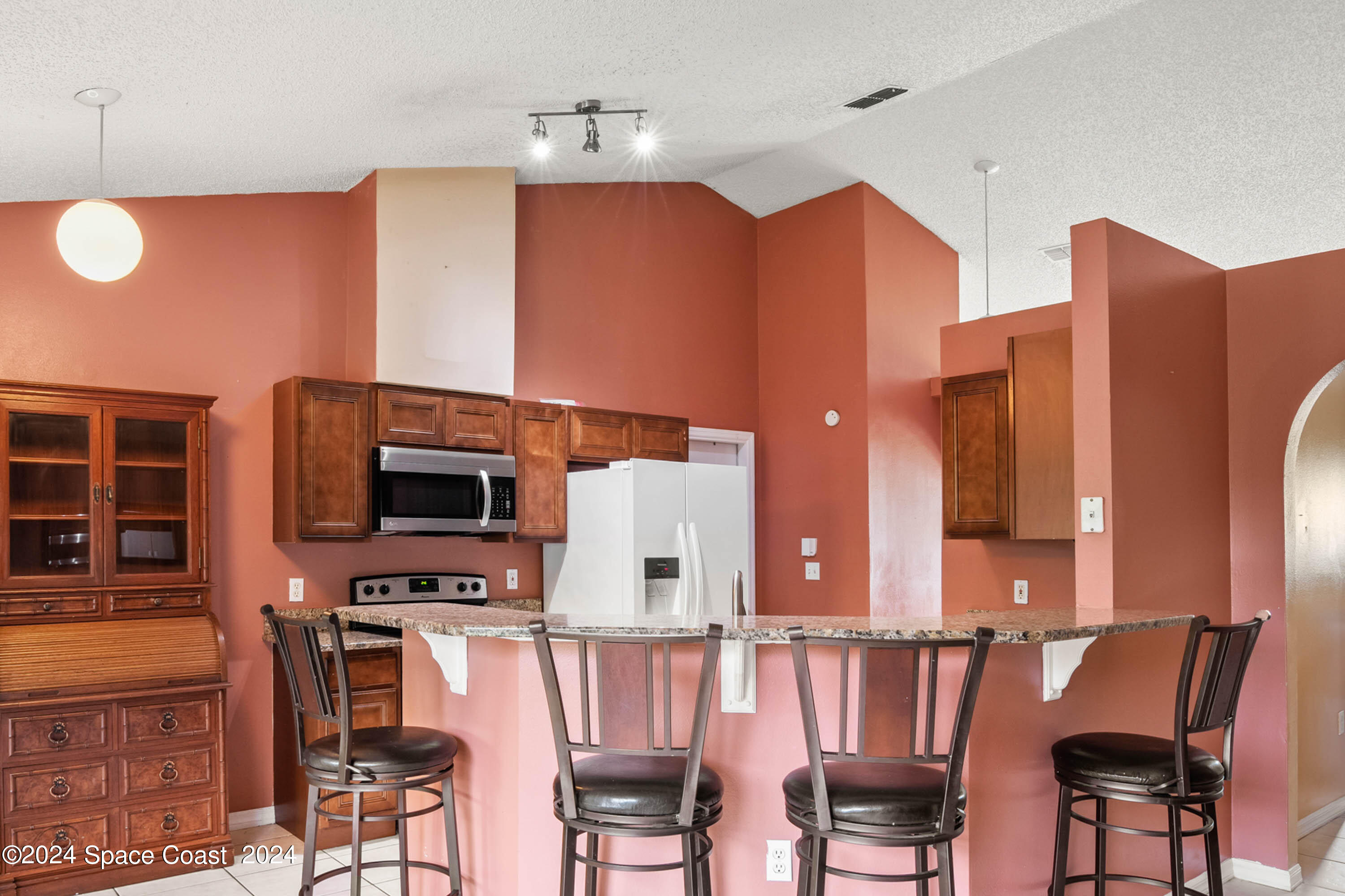 290 Gertrude Avenue SW