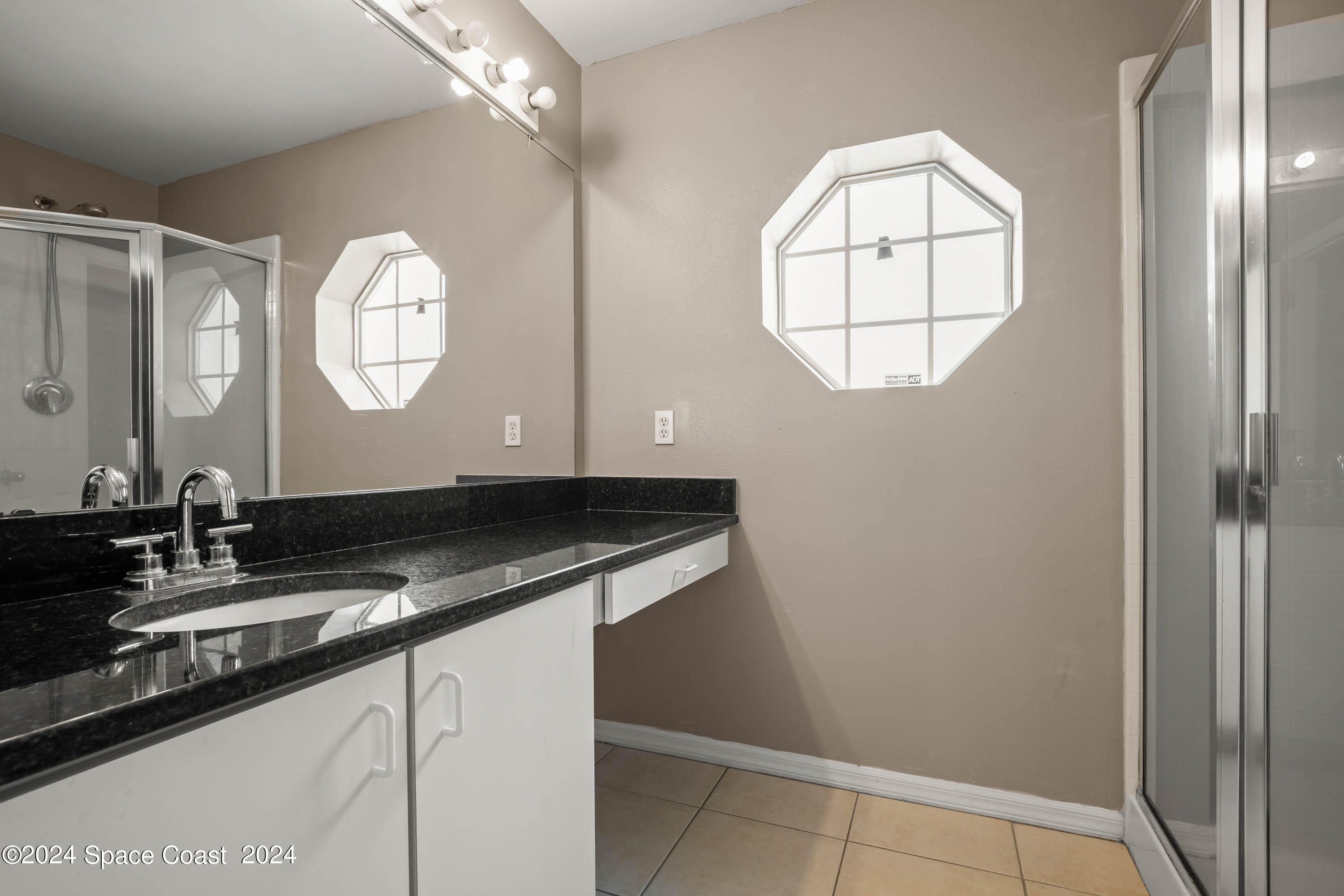 290 Gertrude Avenue SW