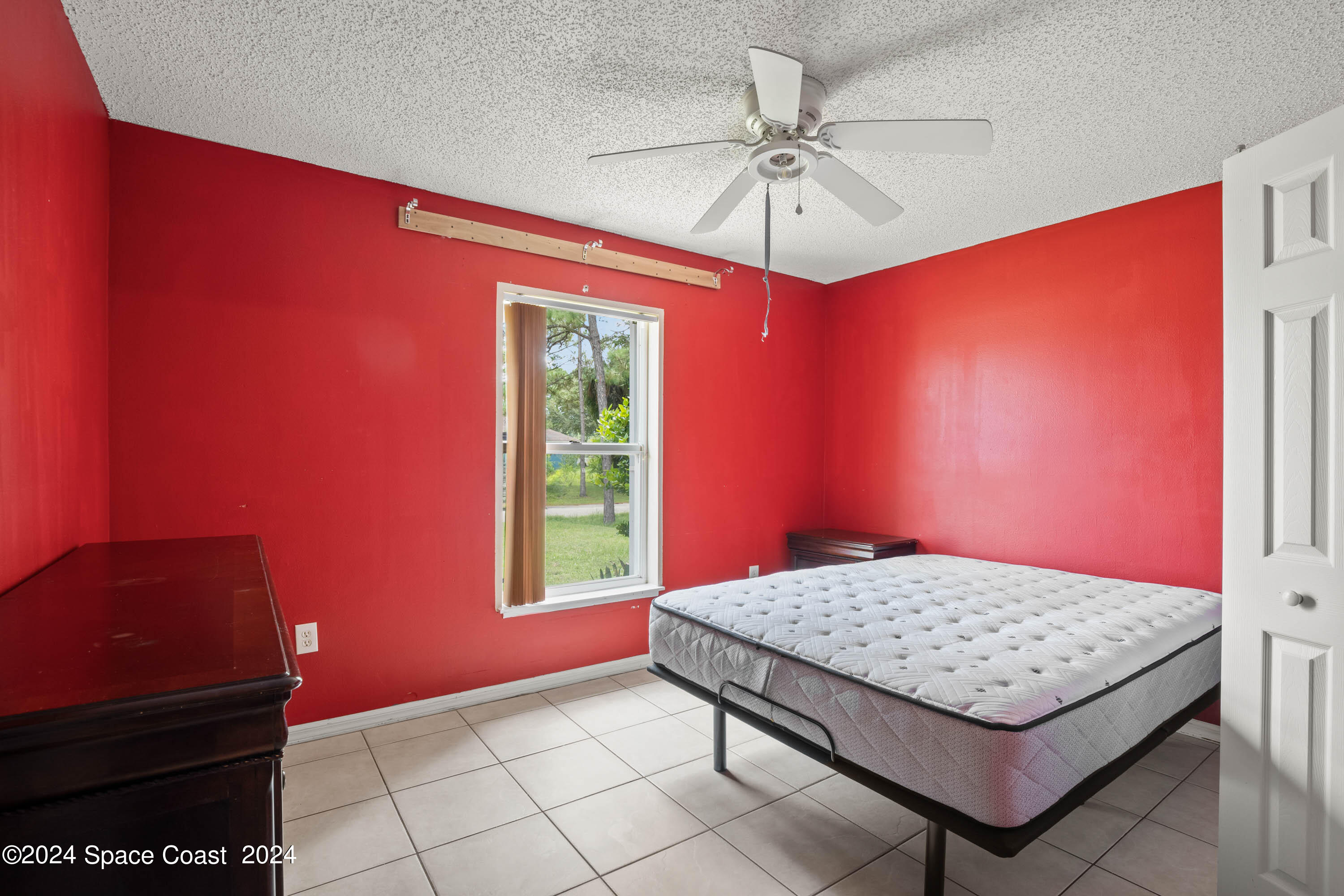 290 Gertrude Avenue SW