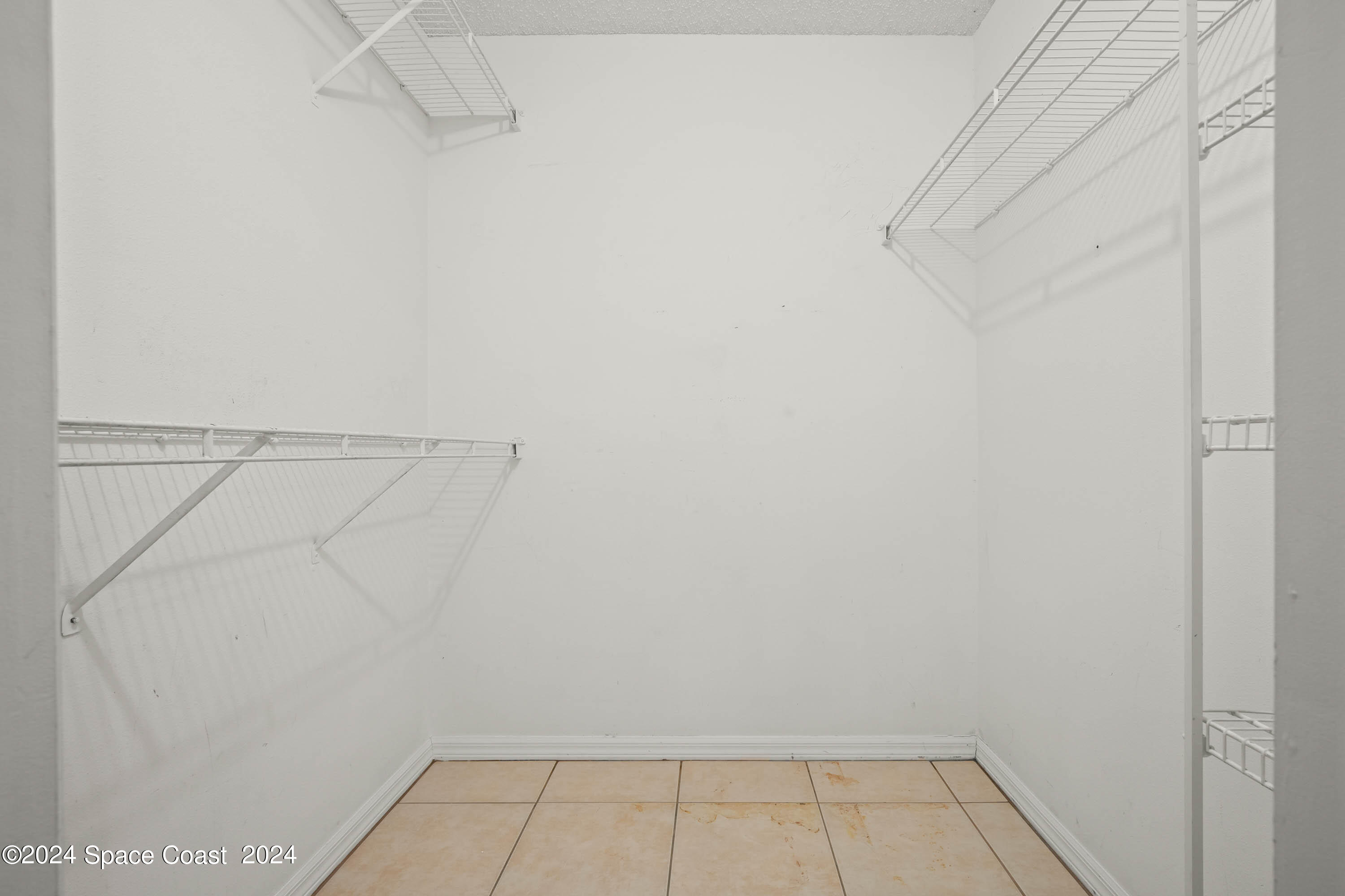 290 Gertrude Avenue SW