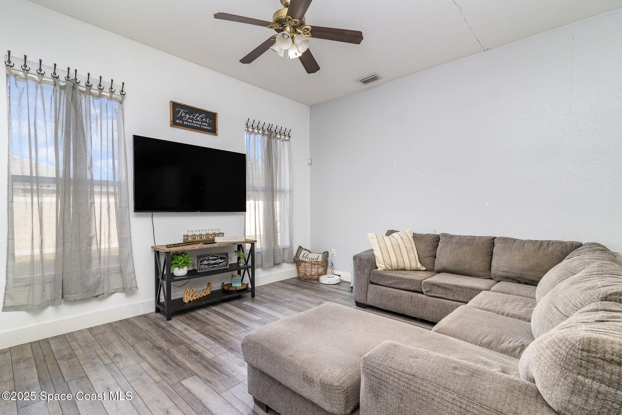 573 Lafayette Street SW