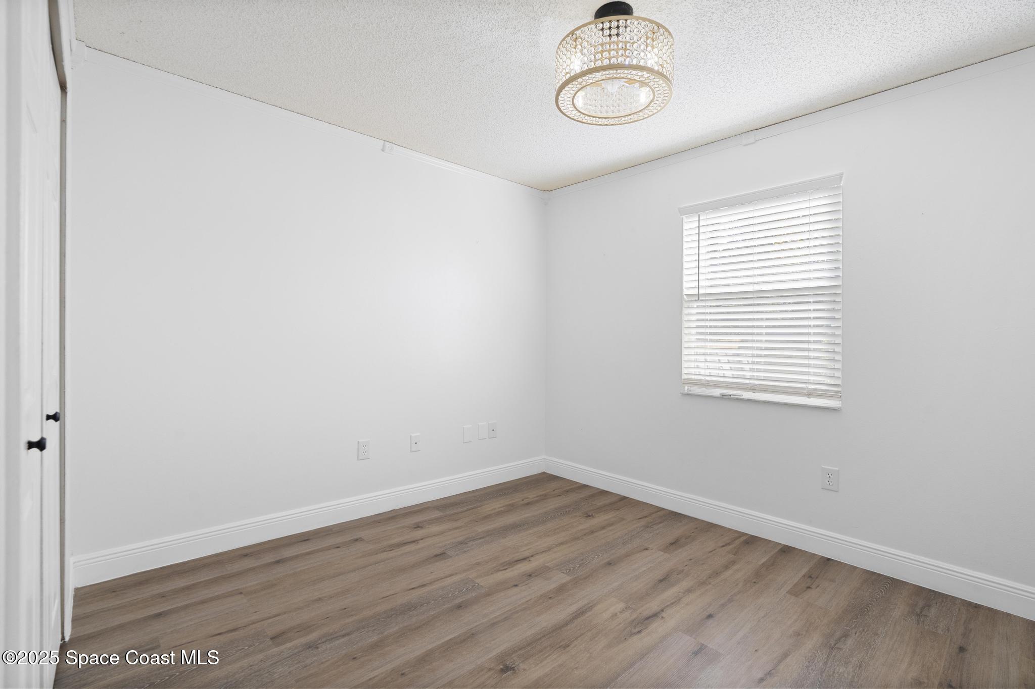 4315 Curtis Boulevard