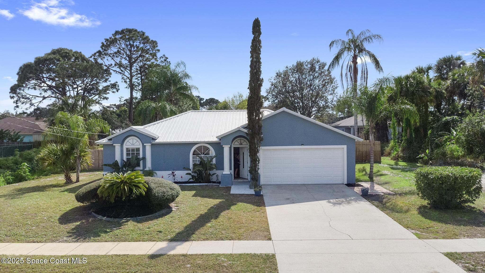 4315 Curtis Boulevard