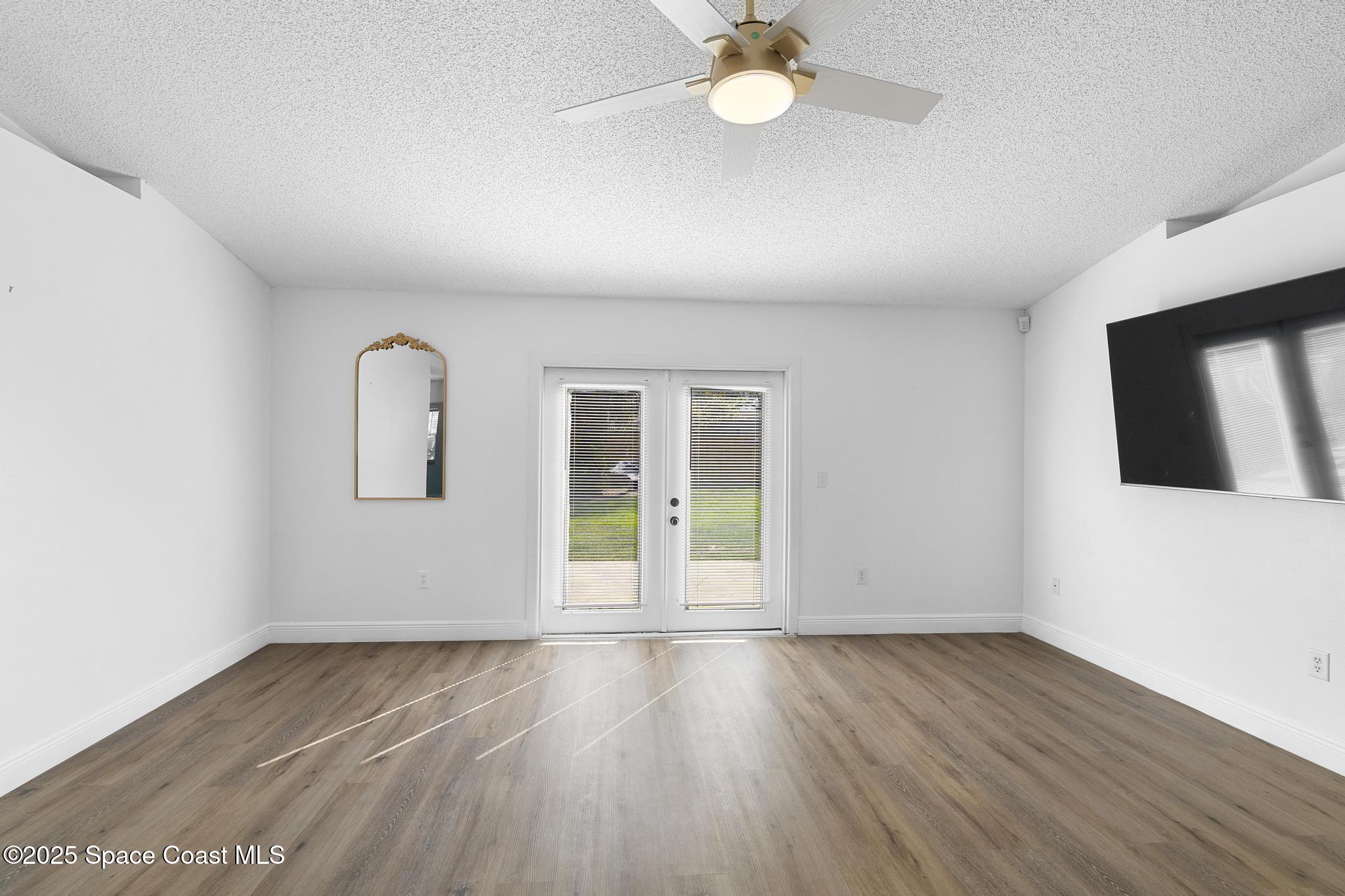 4315 Curtis Boulevard