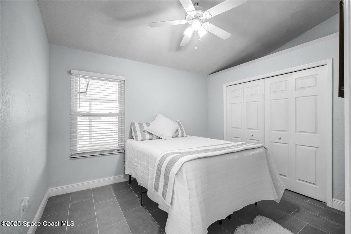 1406 Kaslo Circle NW