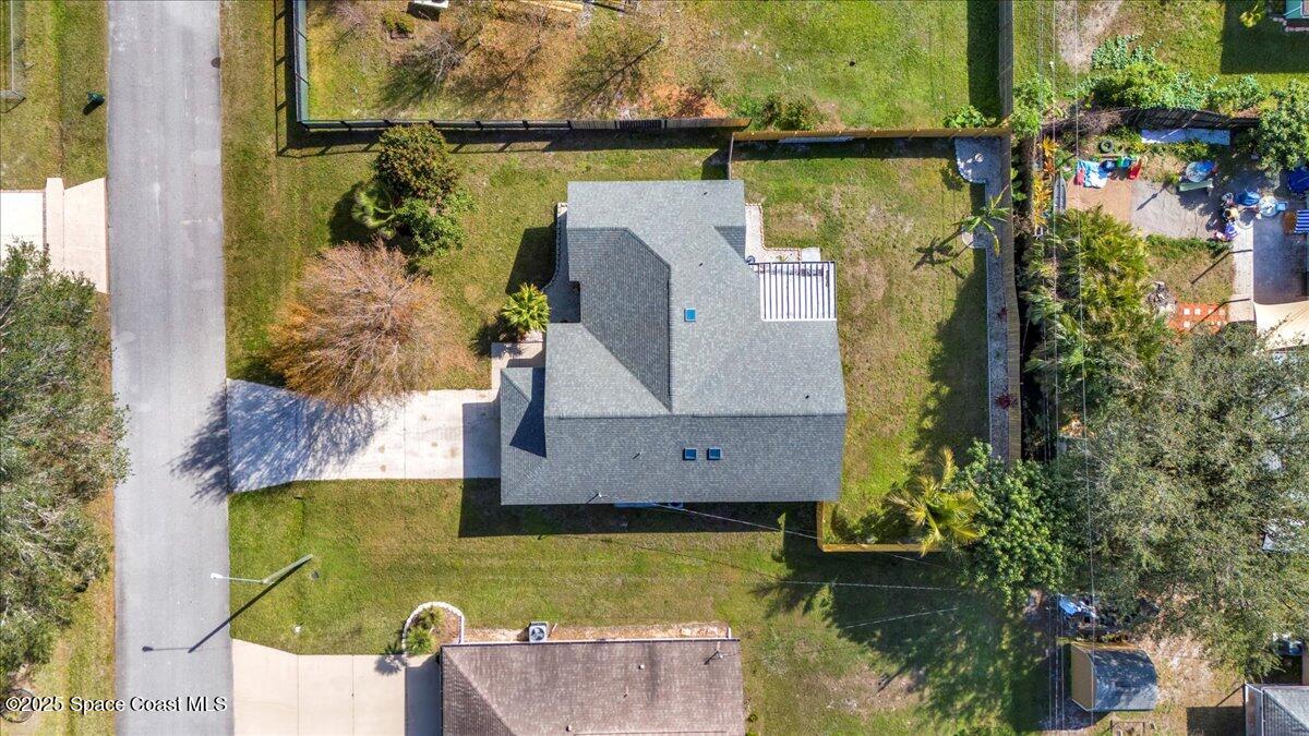 1406 Kaslo Circle NW