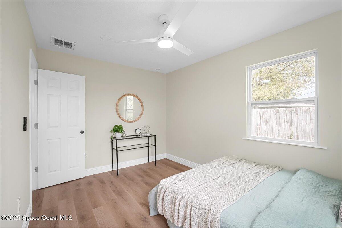 1045 Genevieve Avenue