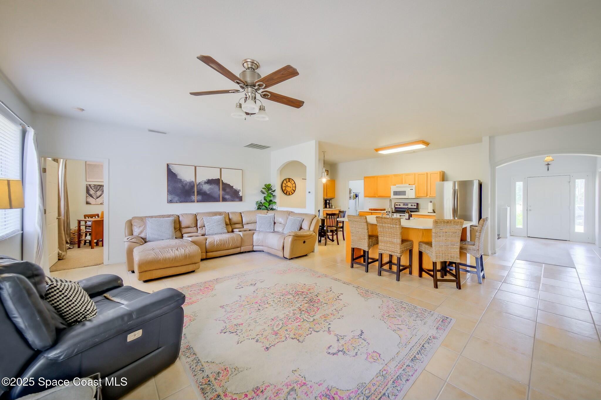 2674 Lakeland Avenue SW