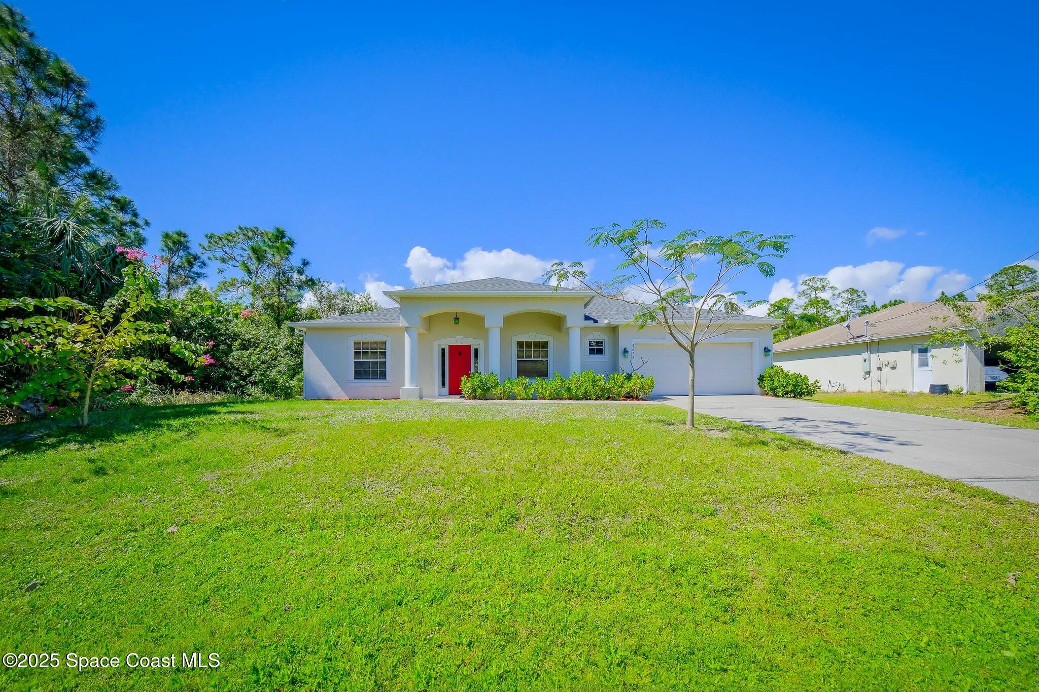 2674 Lakeland Avenue SW