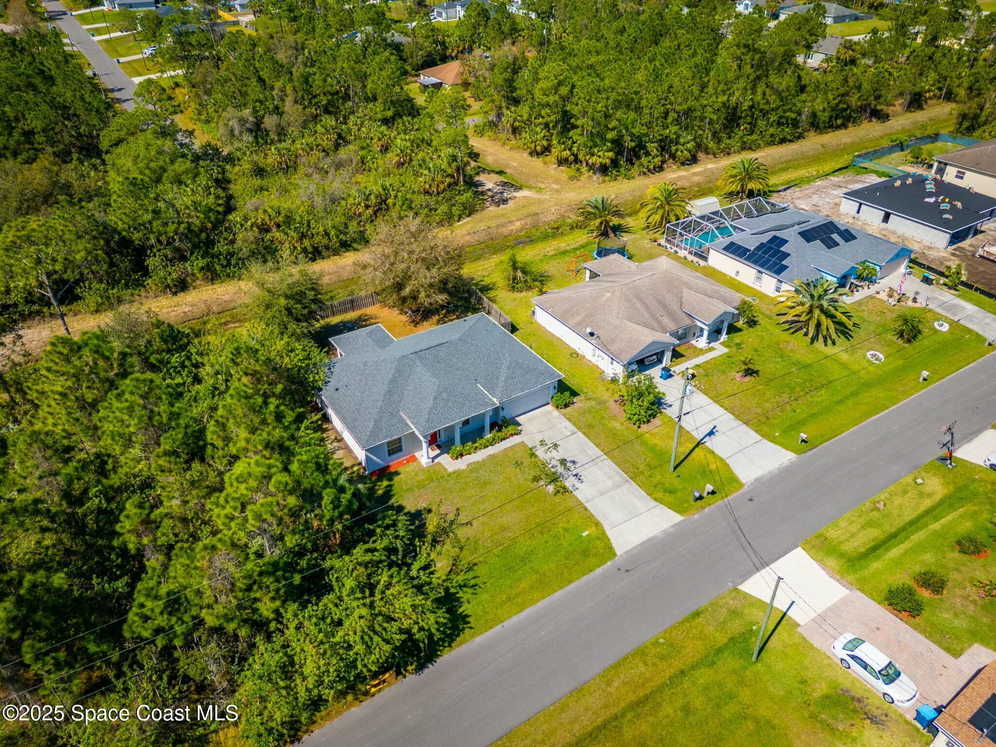 2674 Lakeland Avenue SW