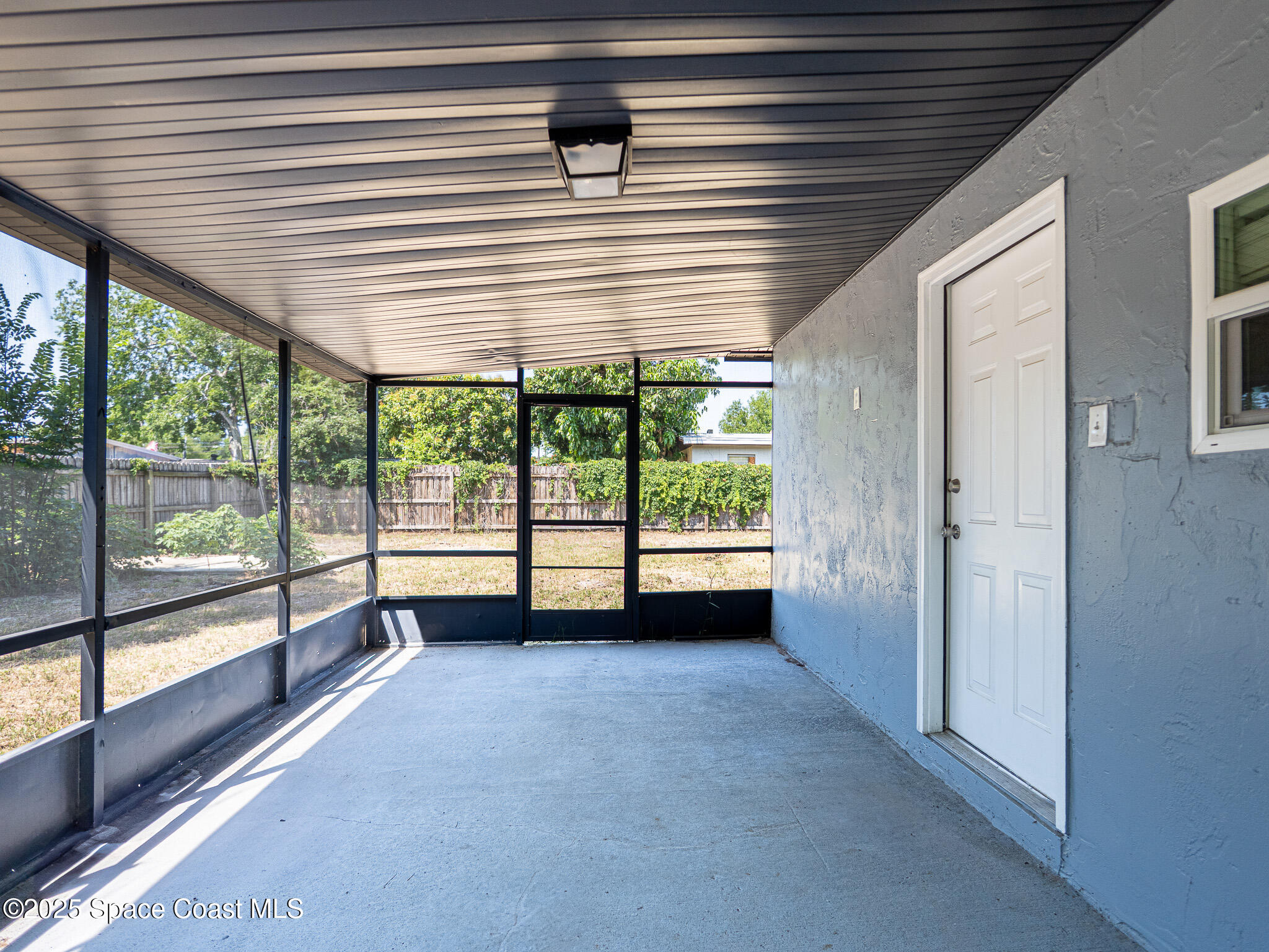 1229 Deneece Terrace