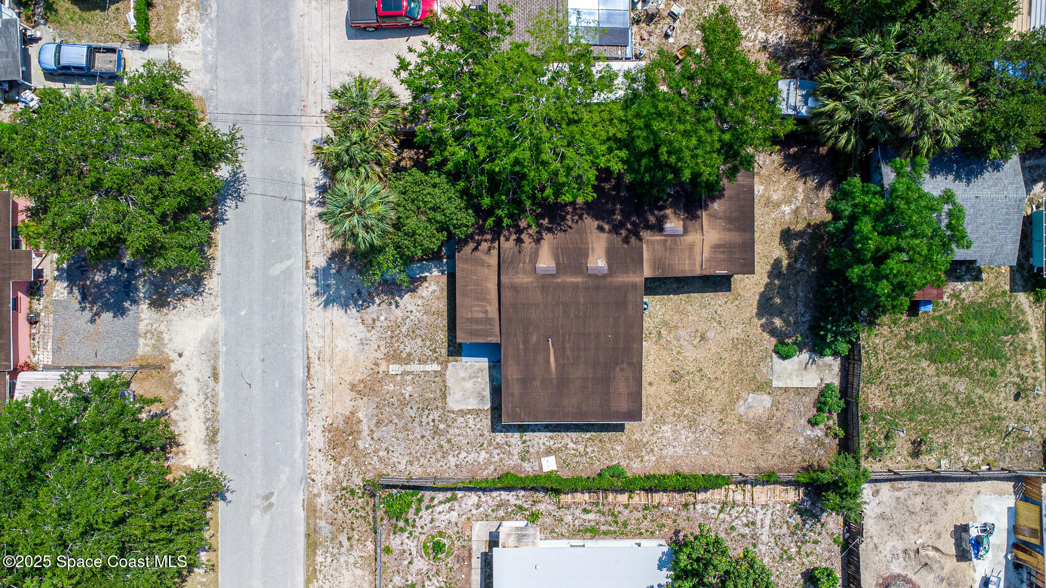 1229 Deneece Terrace