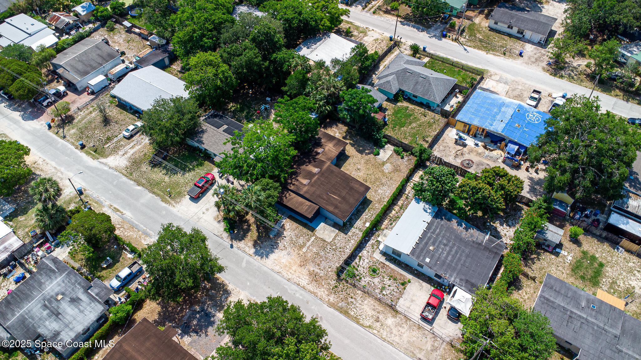 1229 Deneece Terrace