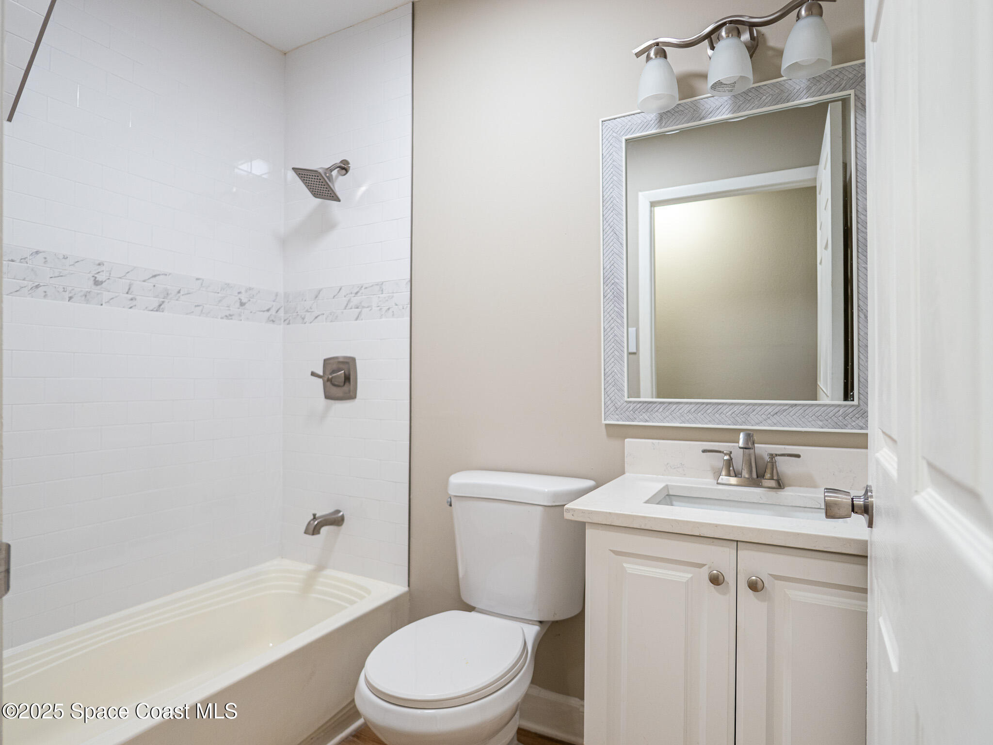 1229 Deneece Terrace
