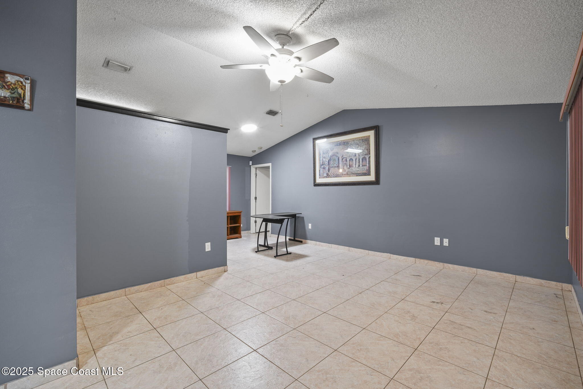 627 Firestone Street NE