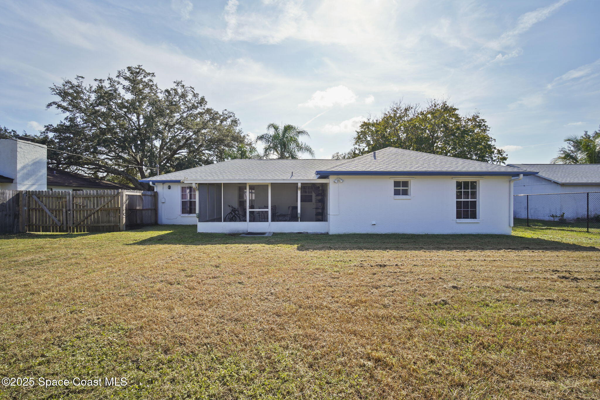 627 Firestone Street NE