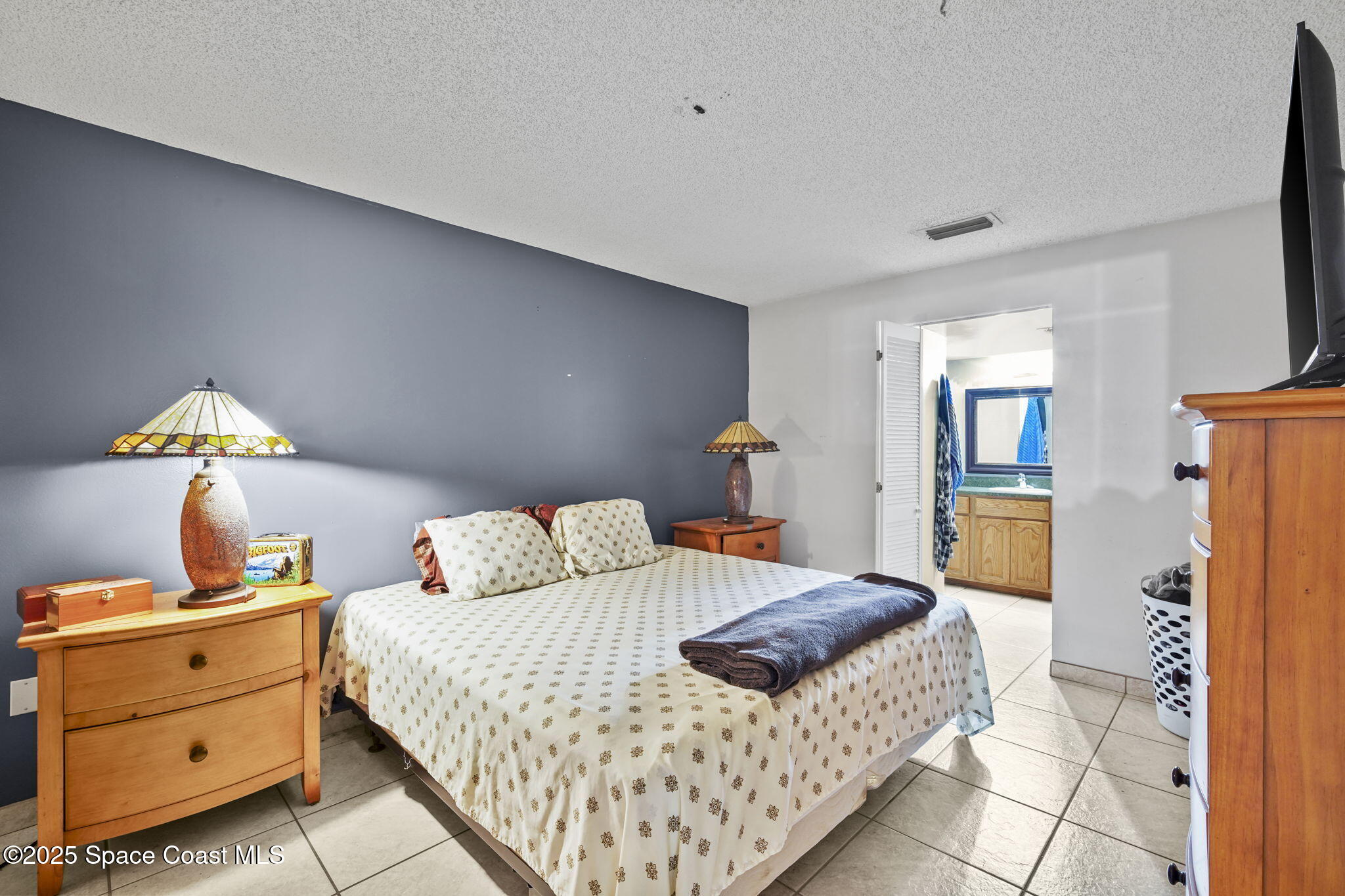 627 Firestone Street NE