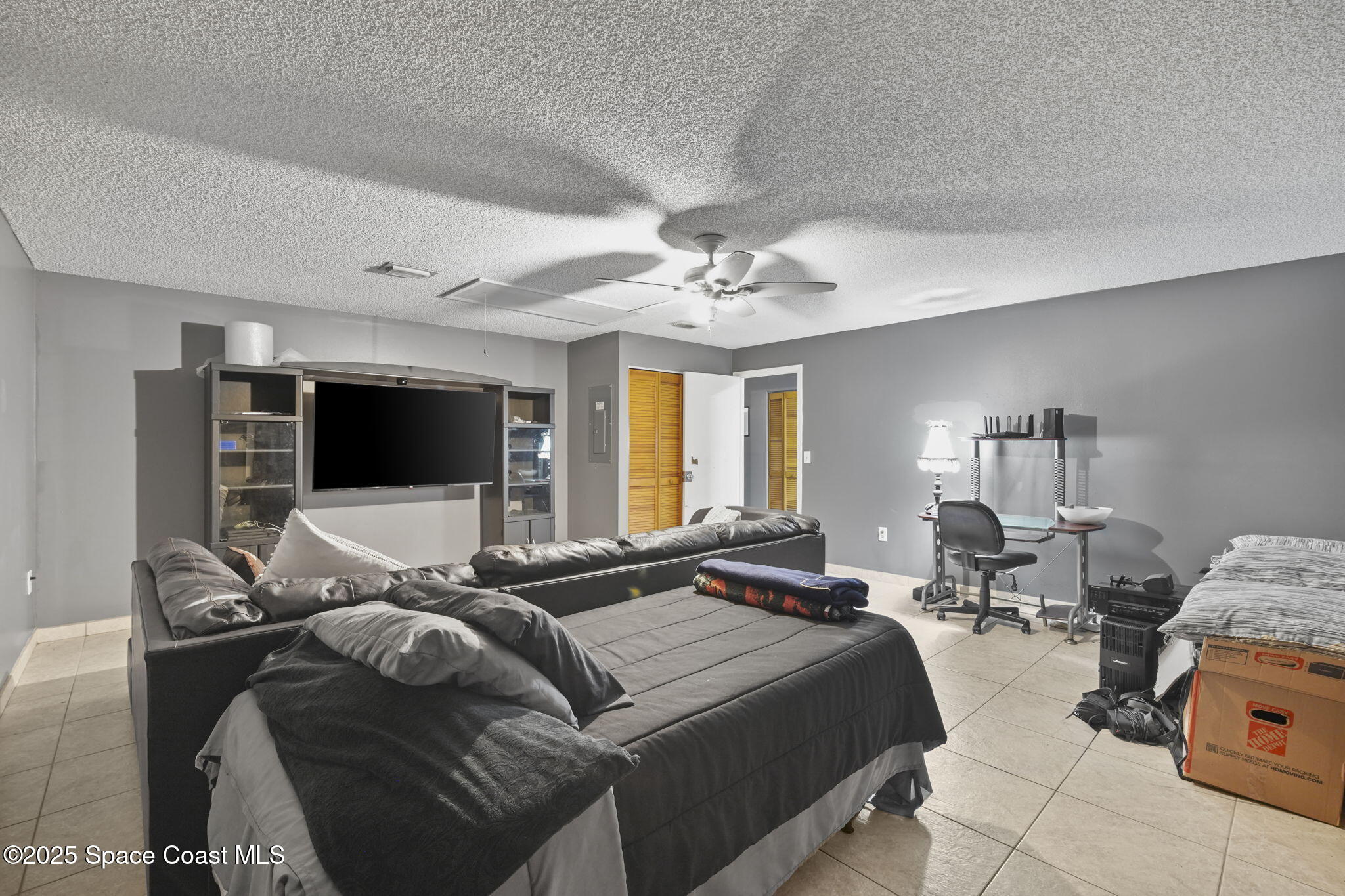 627 Firestone Street NE