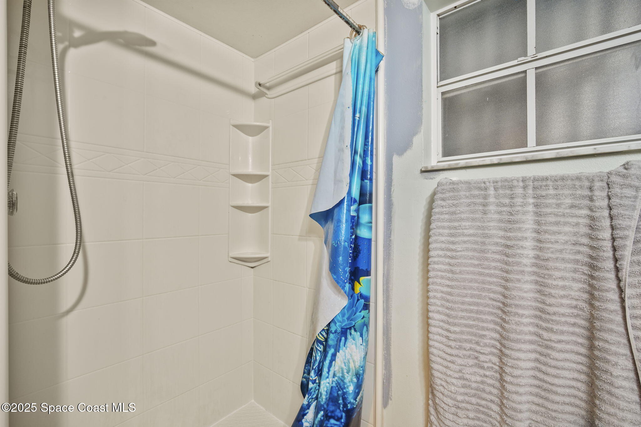 627 Firestone Street NE