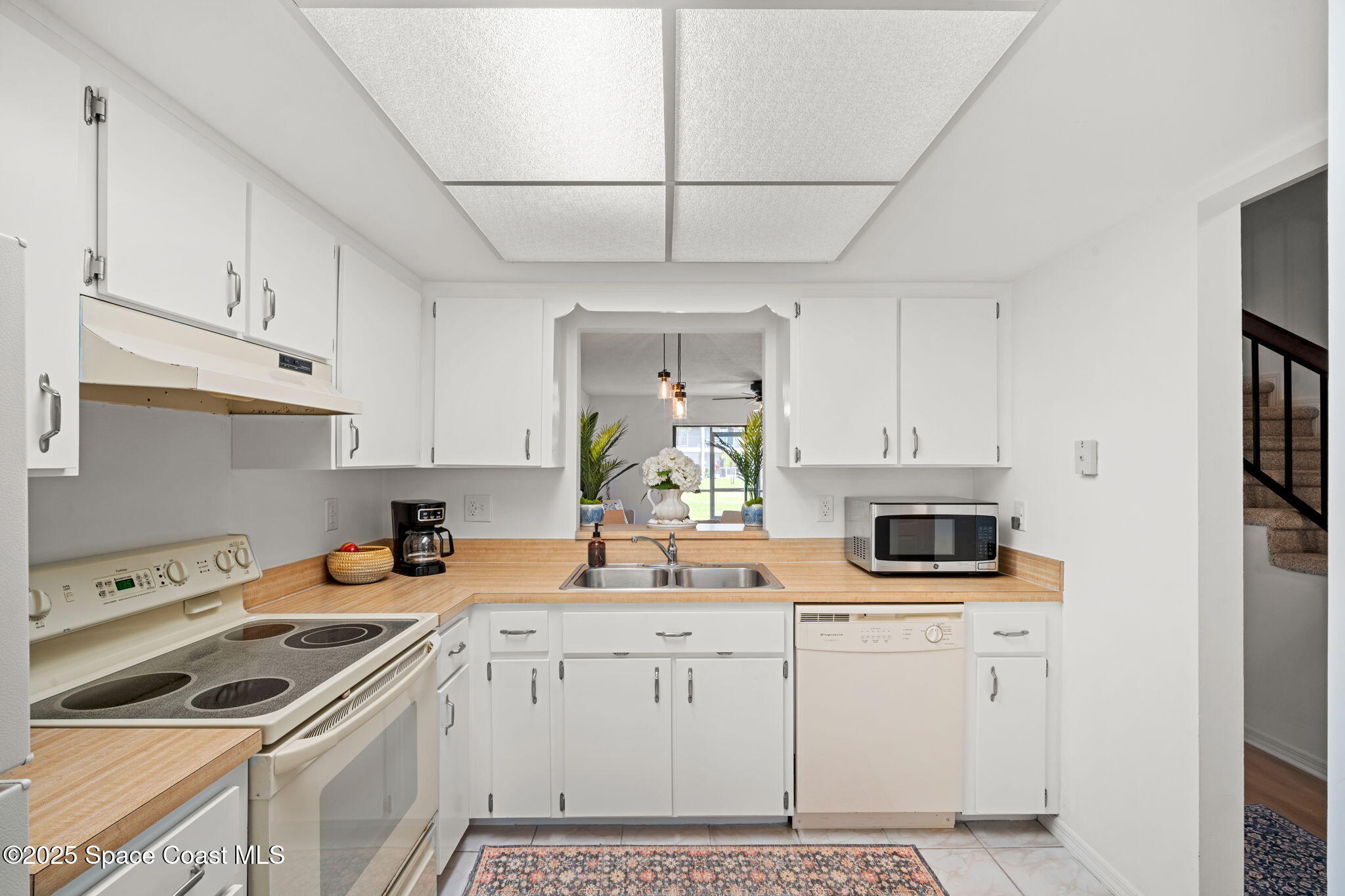 748 Palm Springs Circle