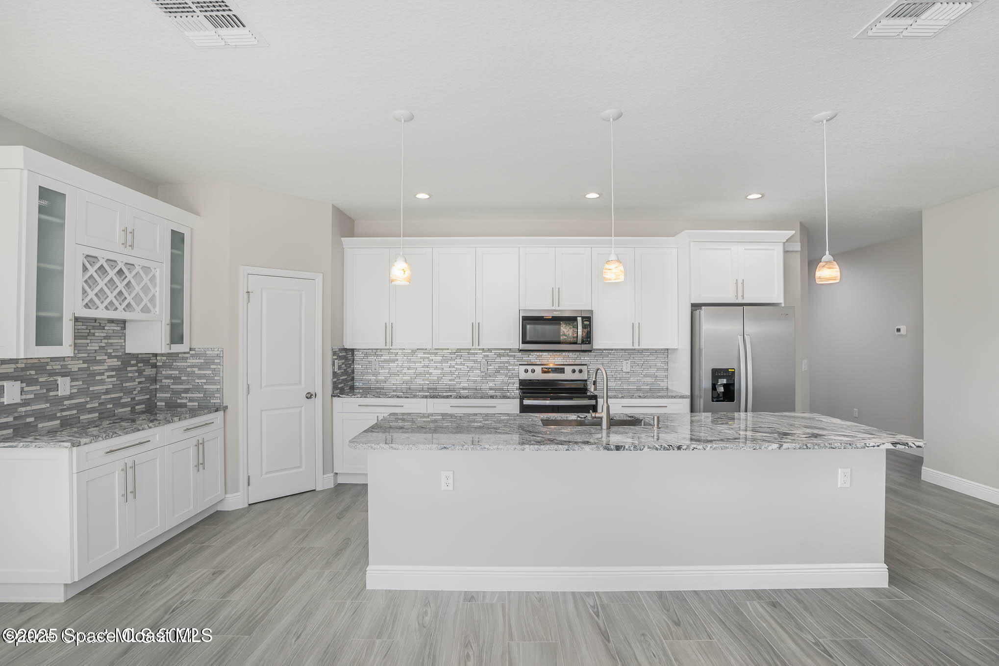 2281 Ramsdale Drive SE