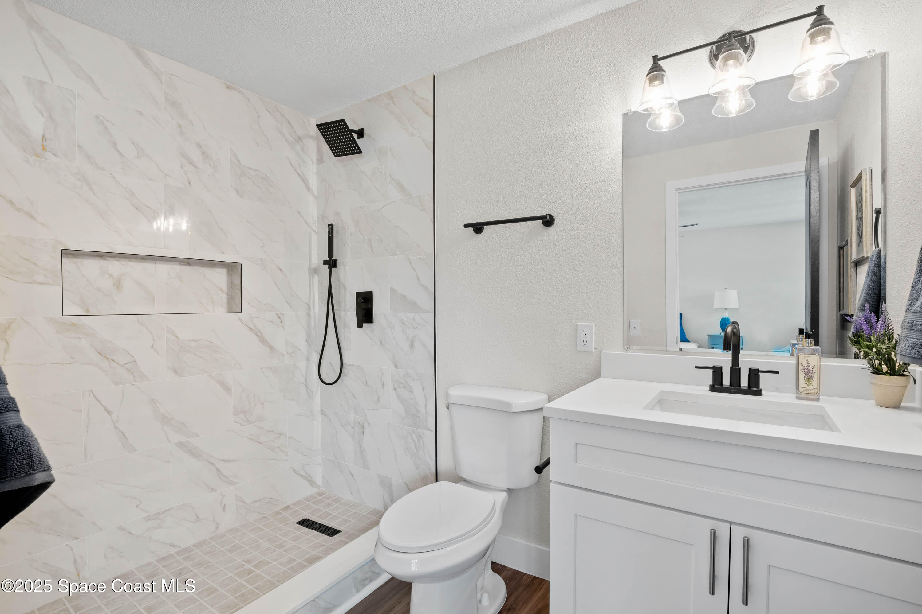 1108 Vineland Street