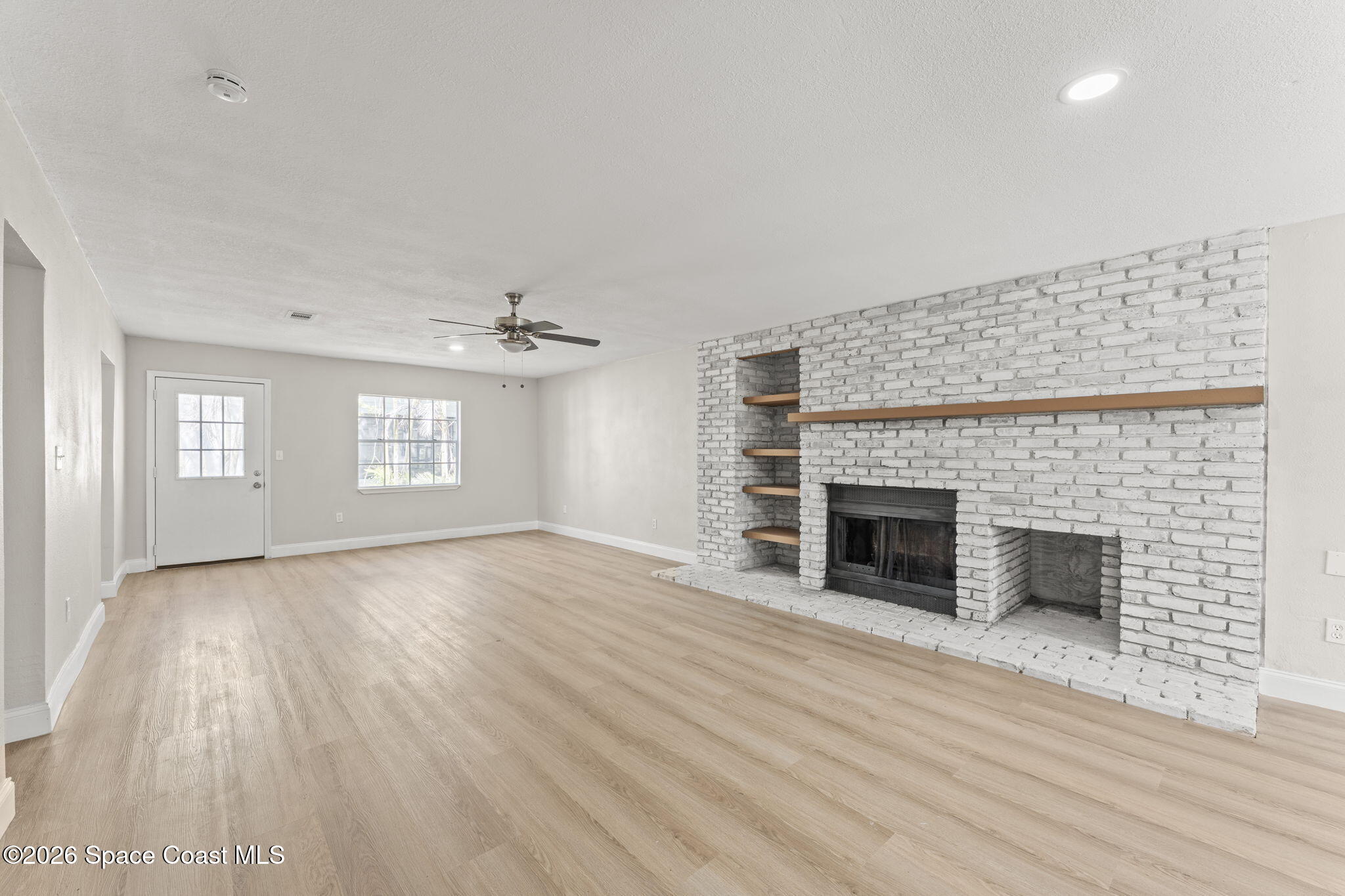 1564 Grandview Way