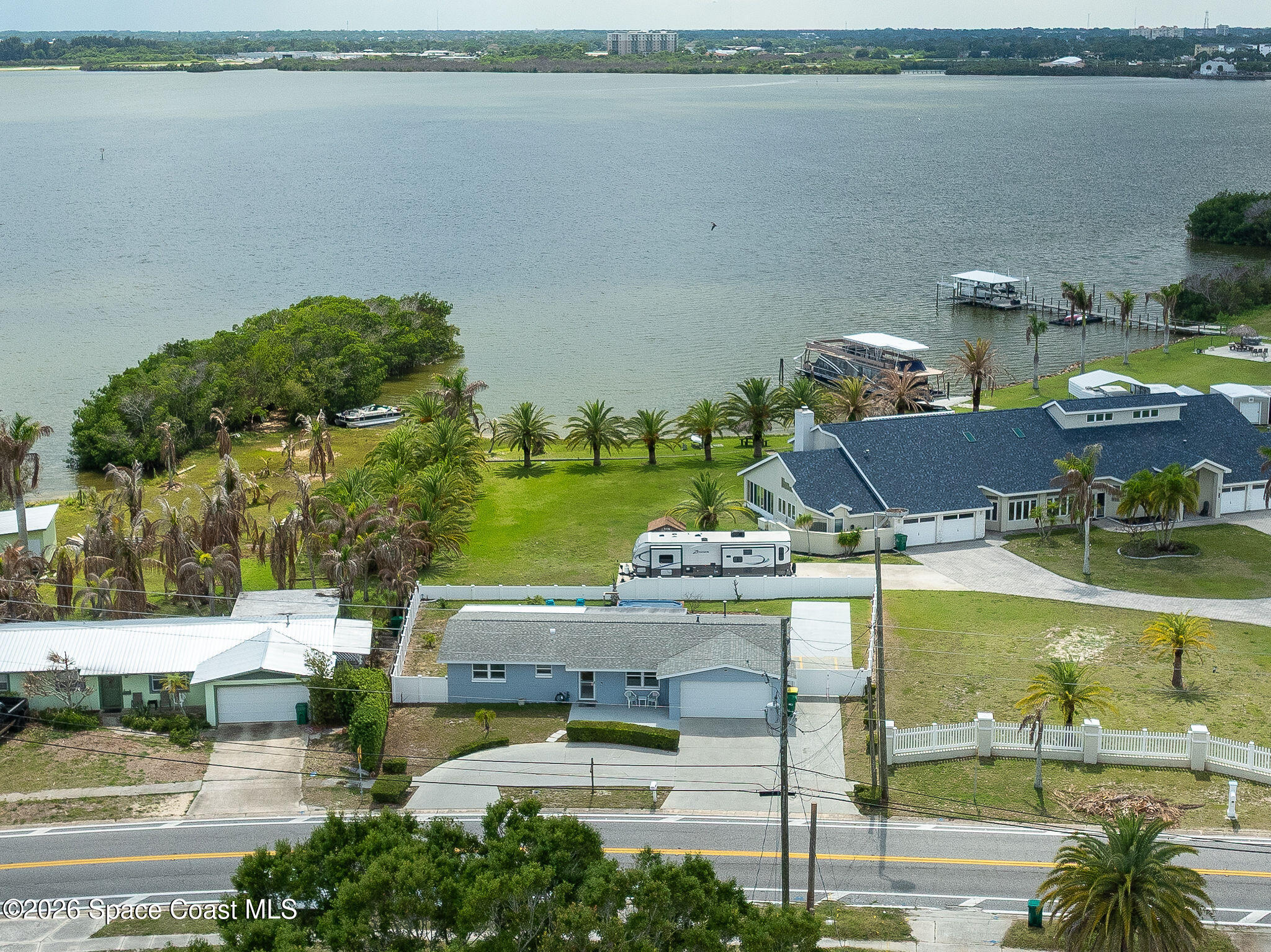 425 Newfound Harbor Drive