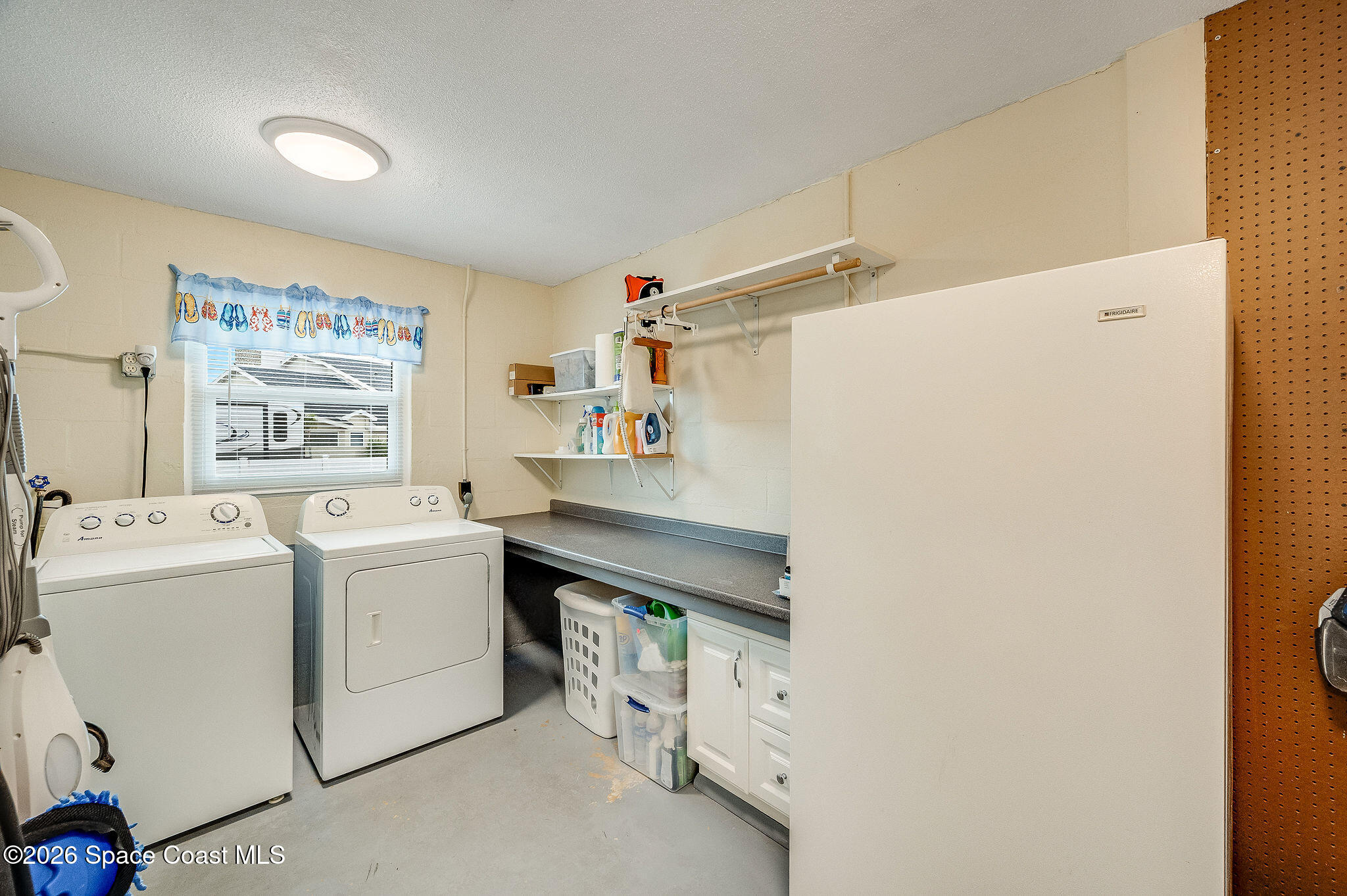 425 Newfound Harbor Drive