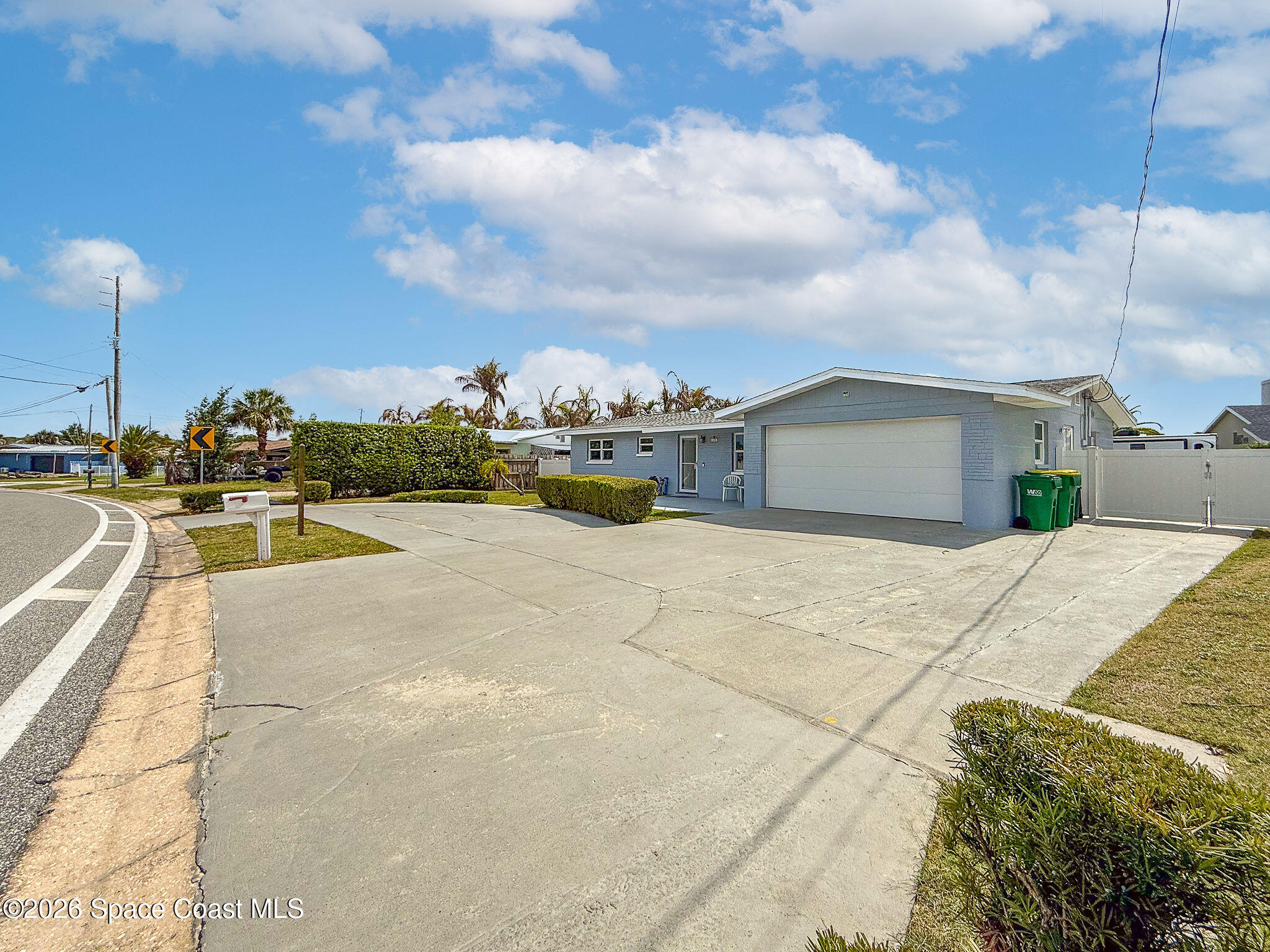 425 Newfound Harbor Drive