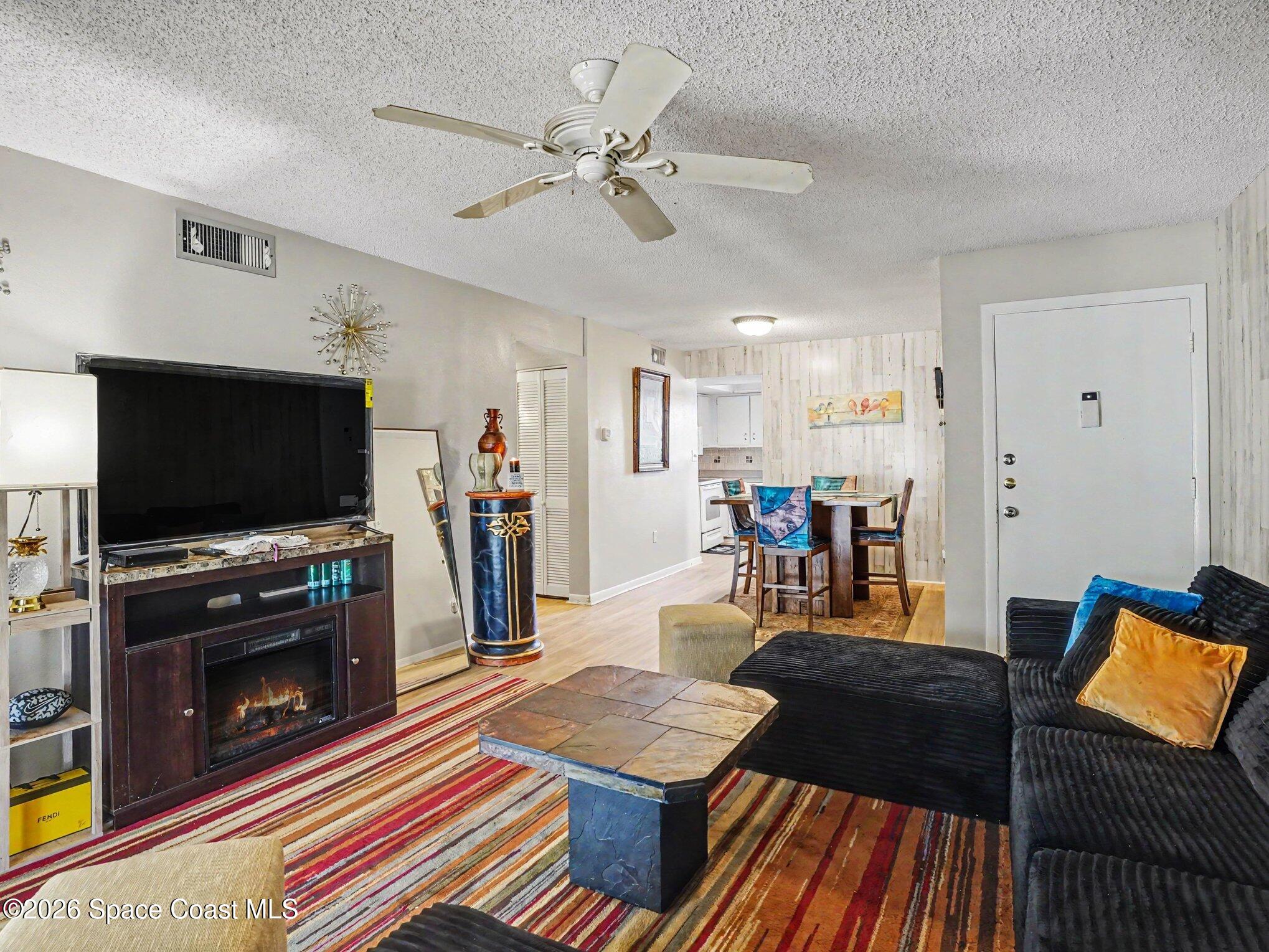 3135 Shady Dell Lane 215